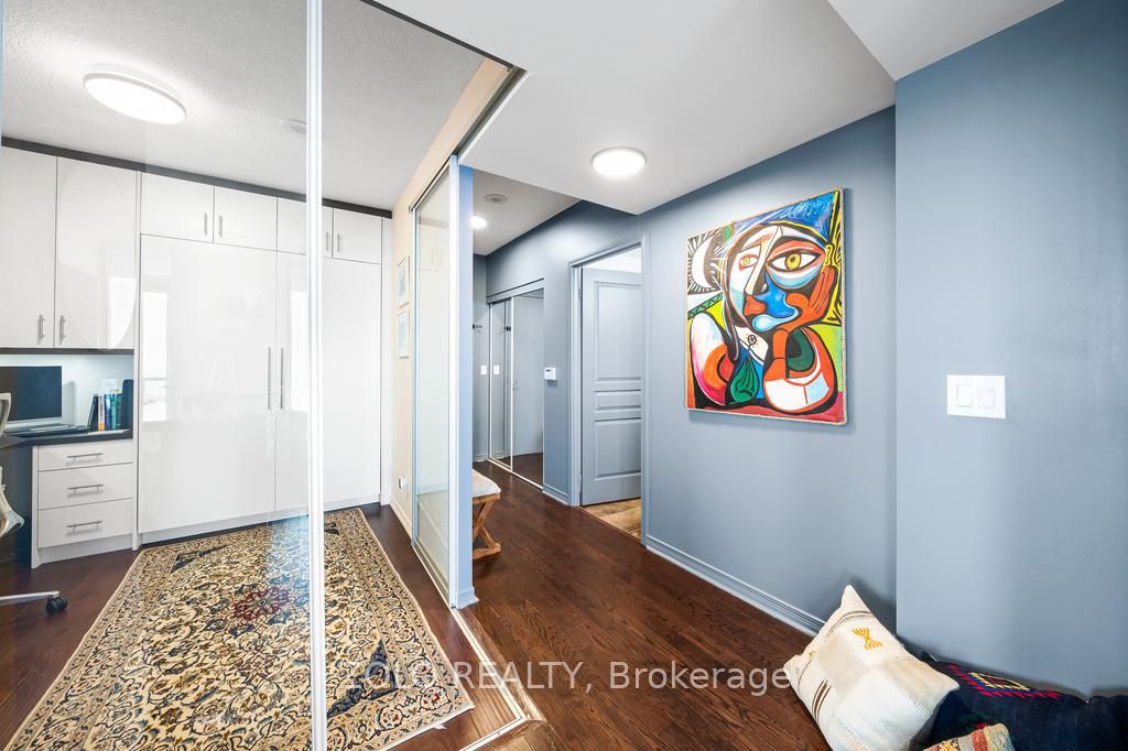 2230 Lake Shore Boulevard W 3802