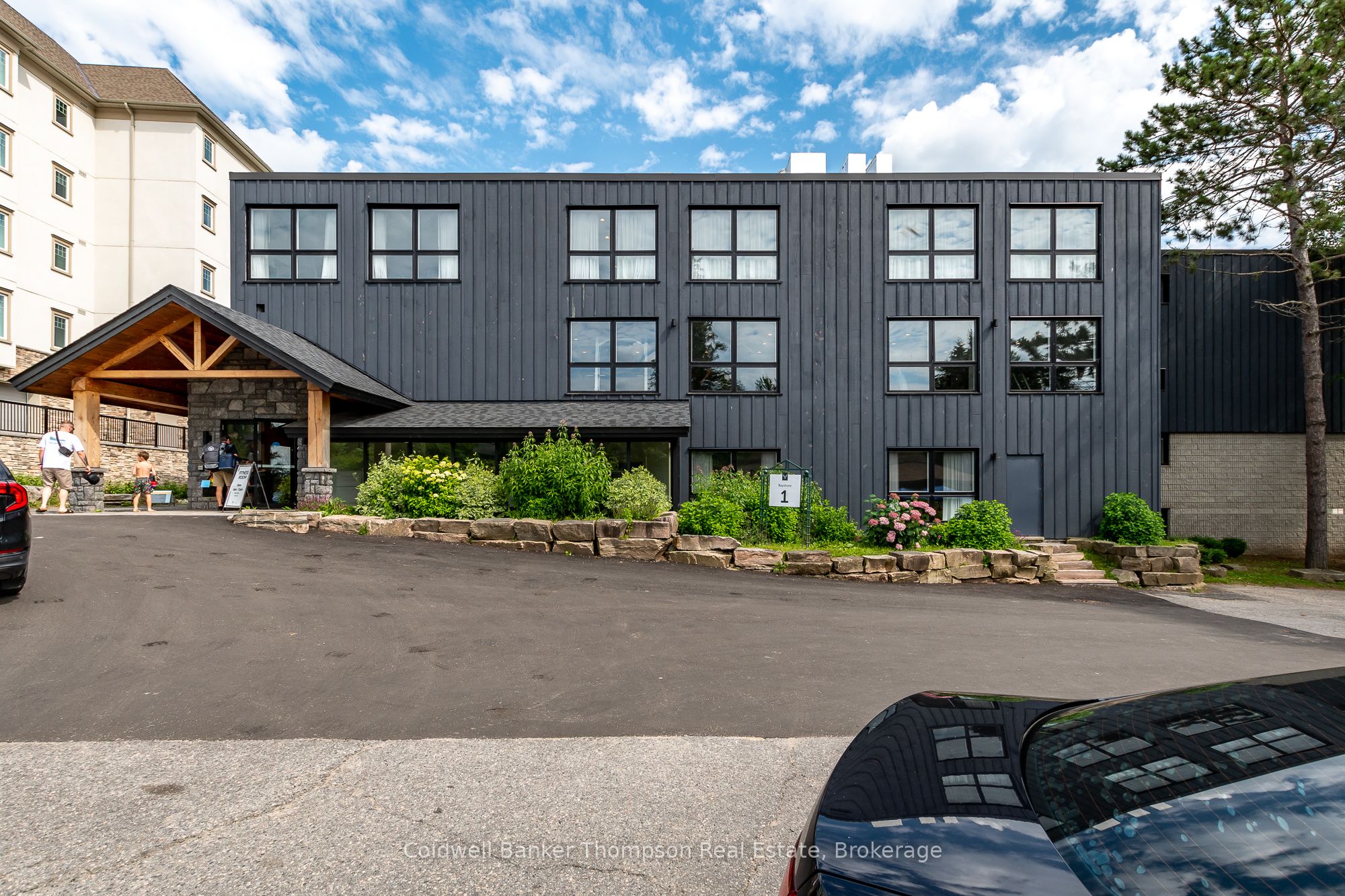 1235 Deerhurst Bayshore Drive 423