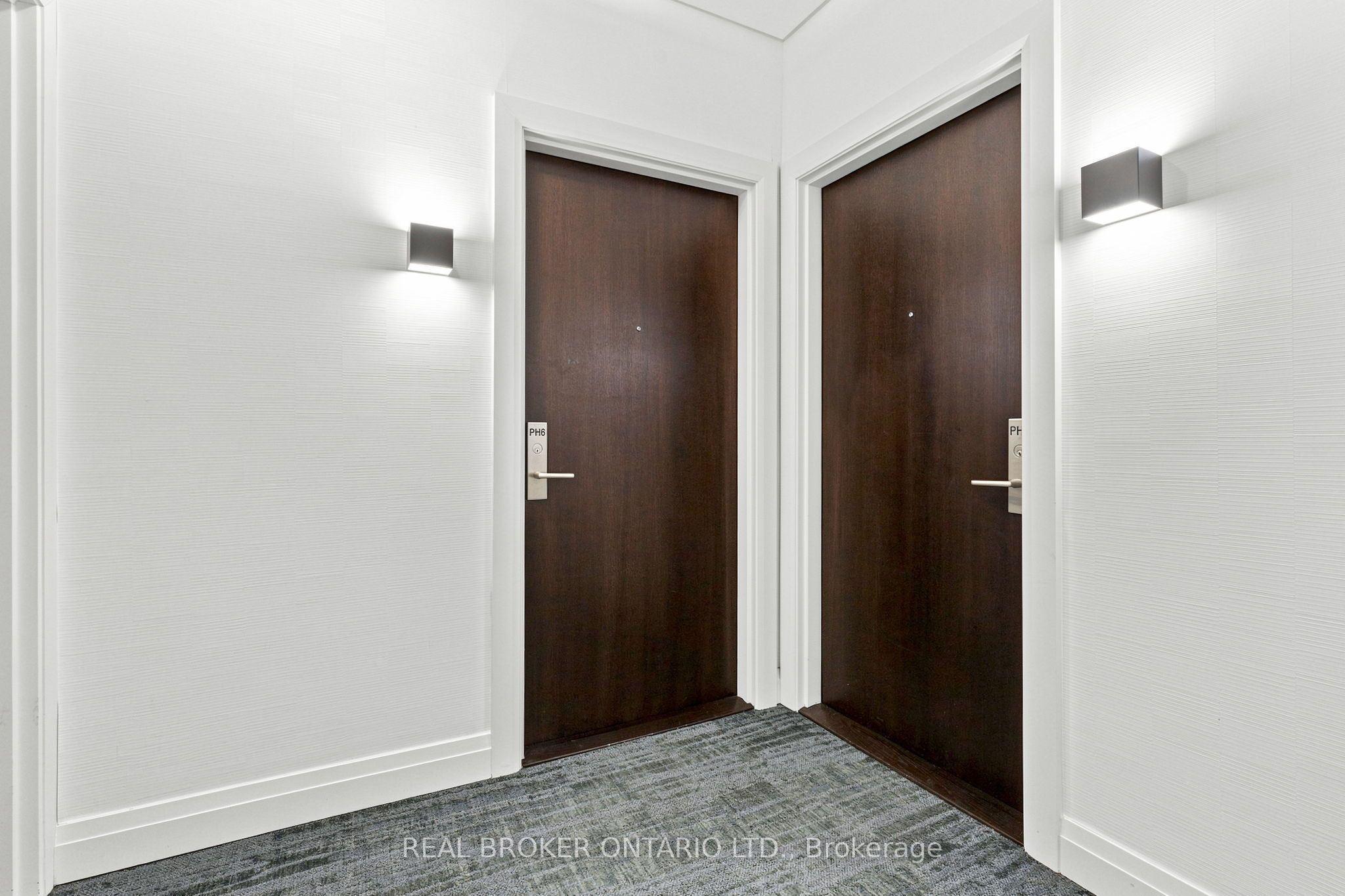 39 Annie Craig Drive PH06