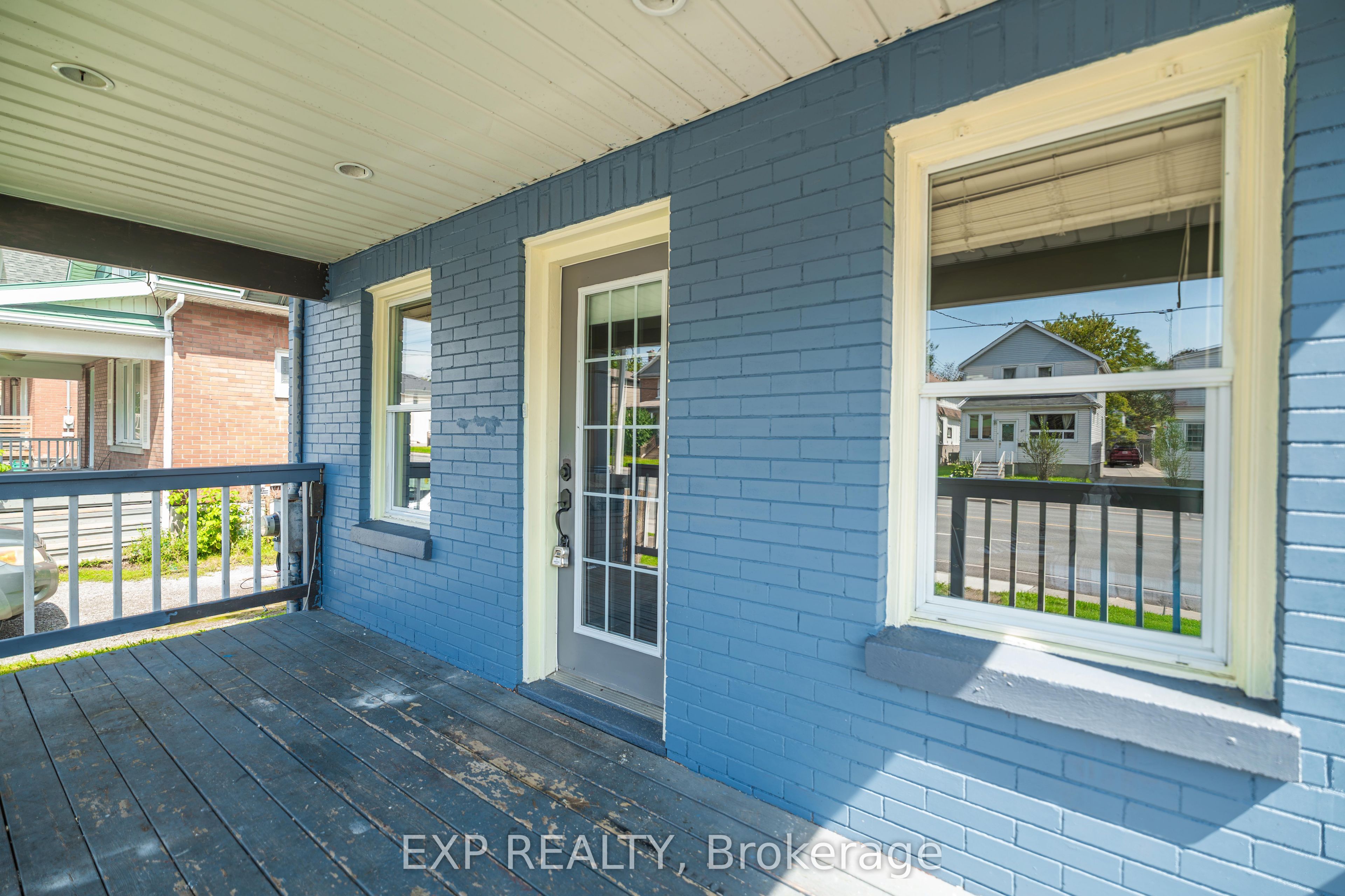 97 Park Road S