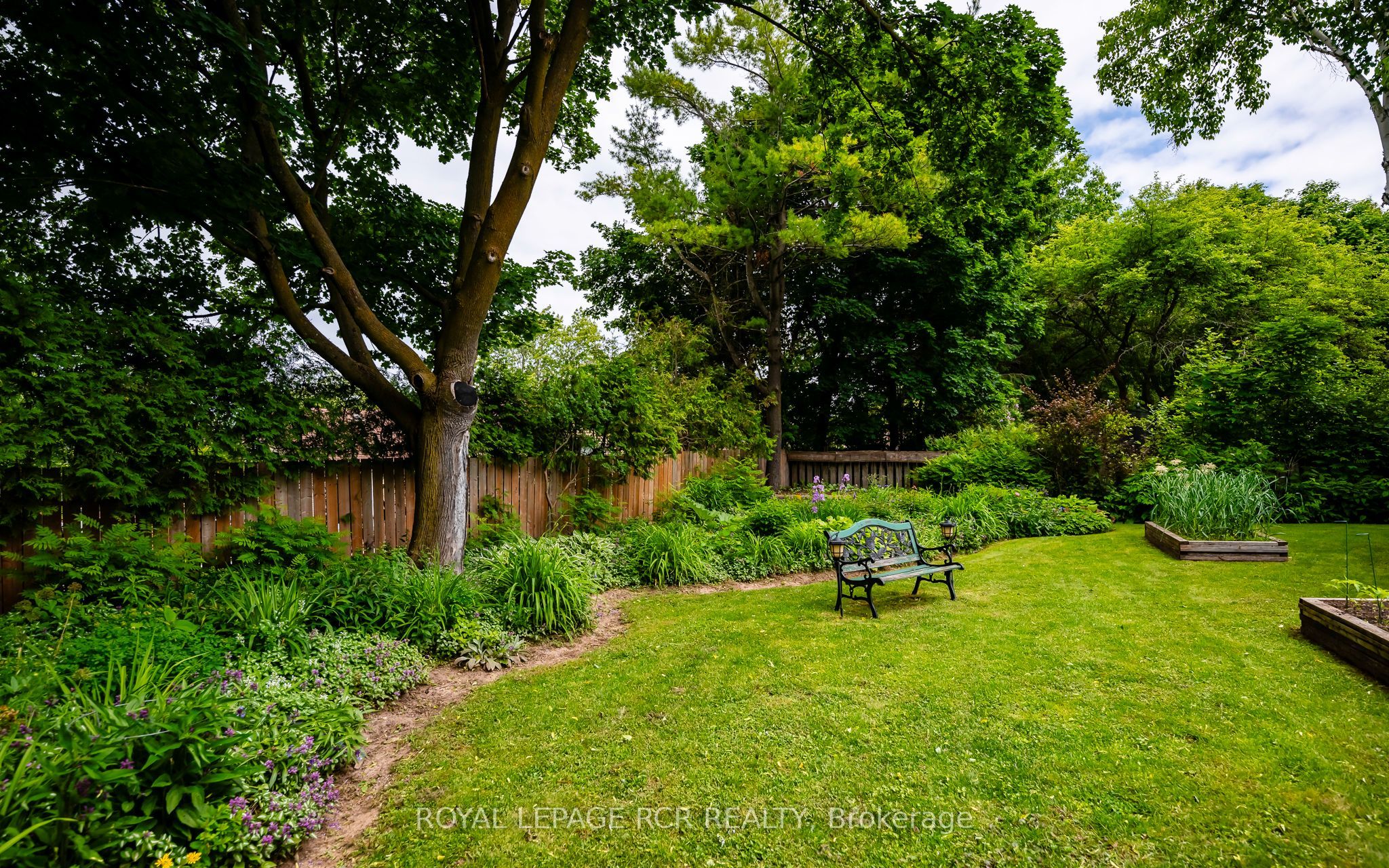 31 Forest Park Road