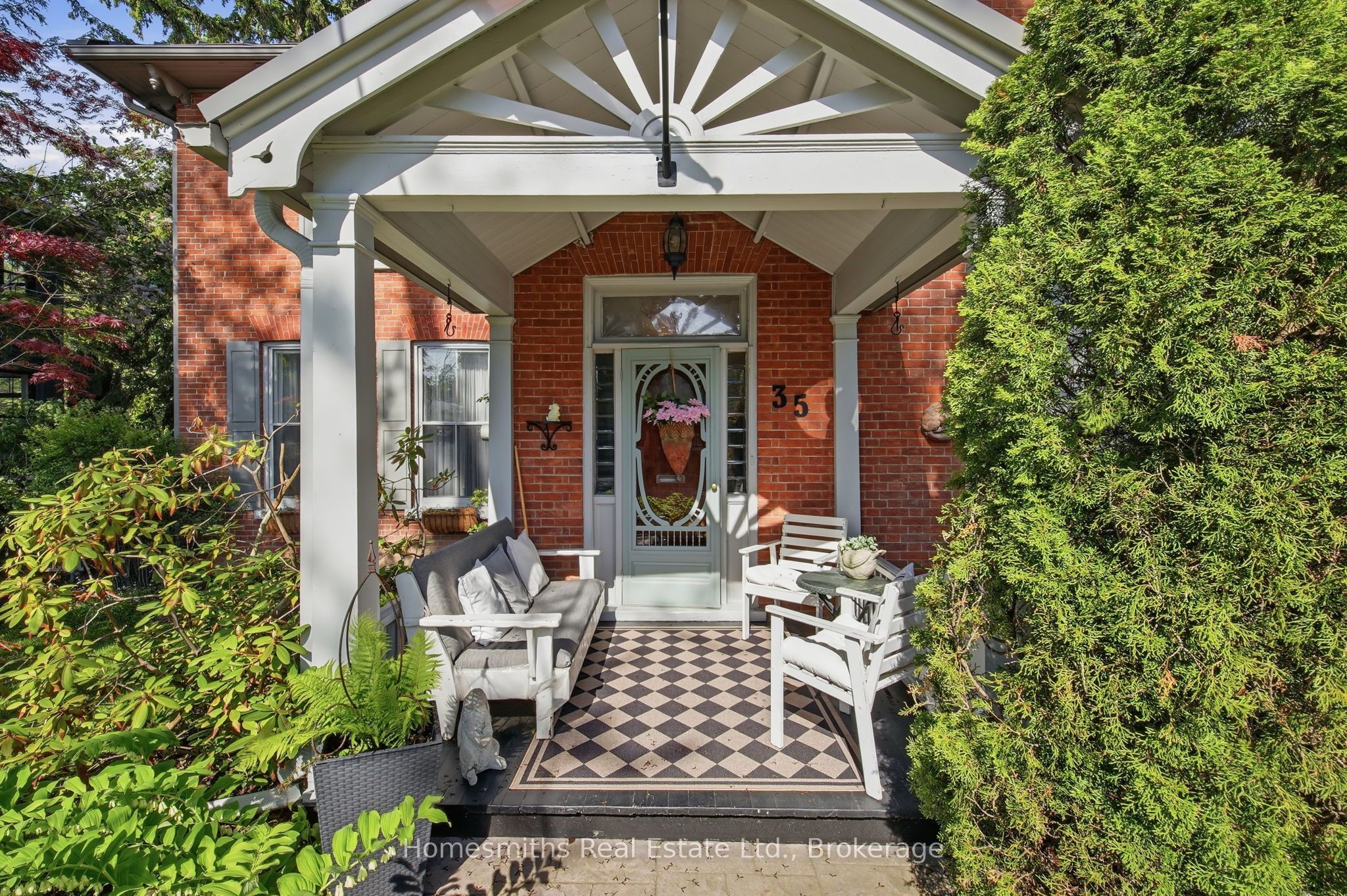 35 Beech Avenue