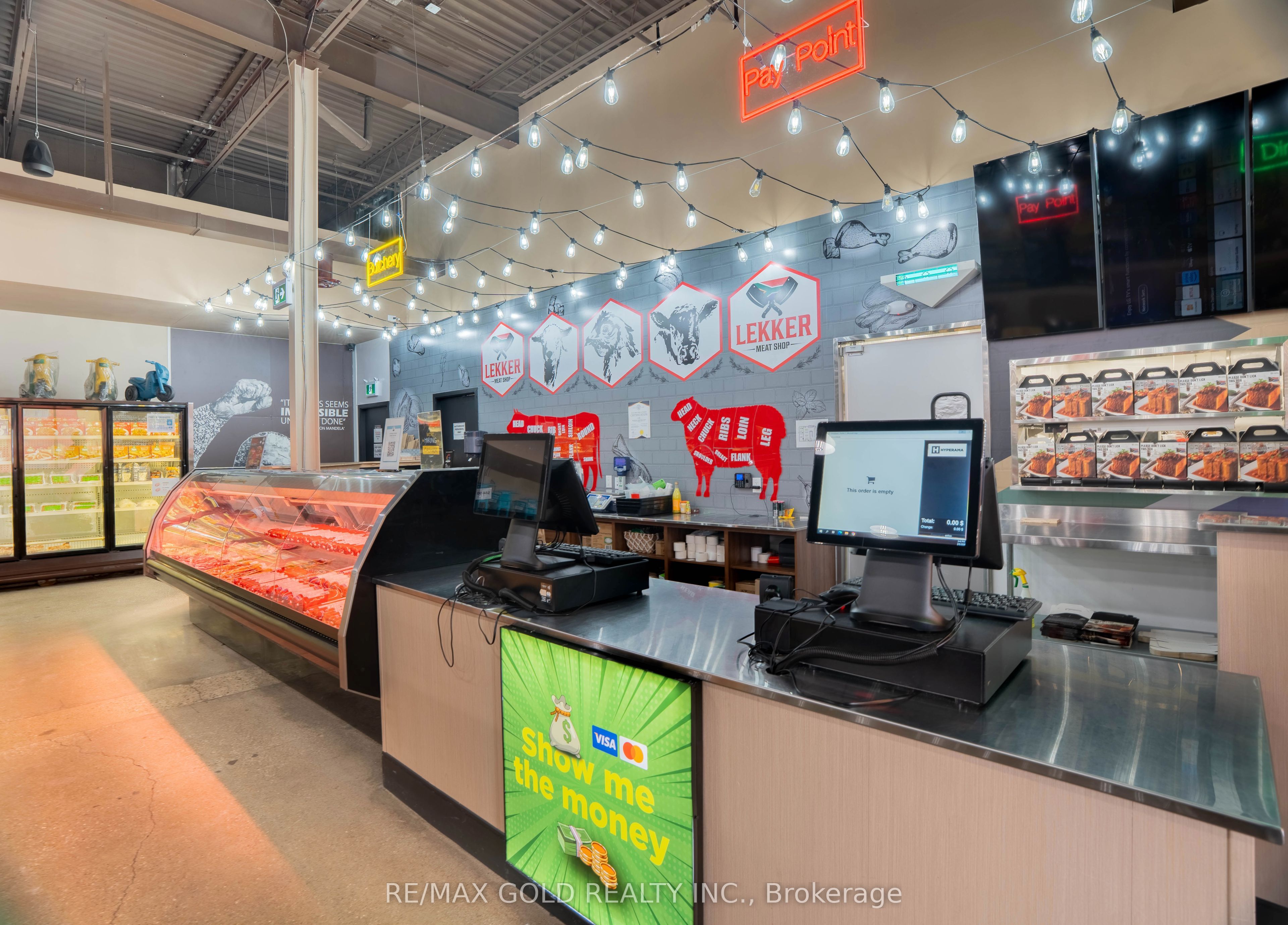 2110 Dundas Street E 2