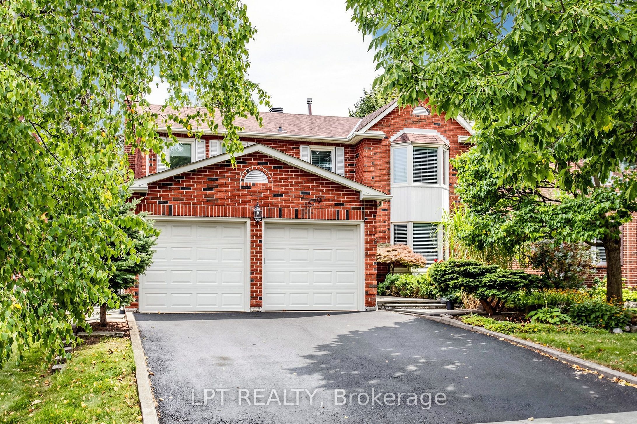 1579 Lovelady Crescent