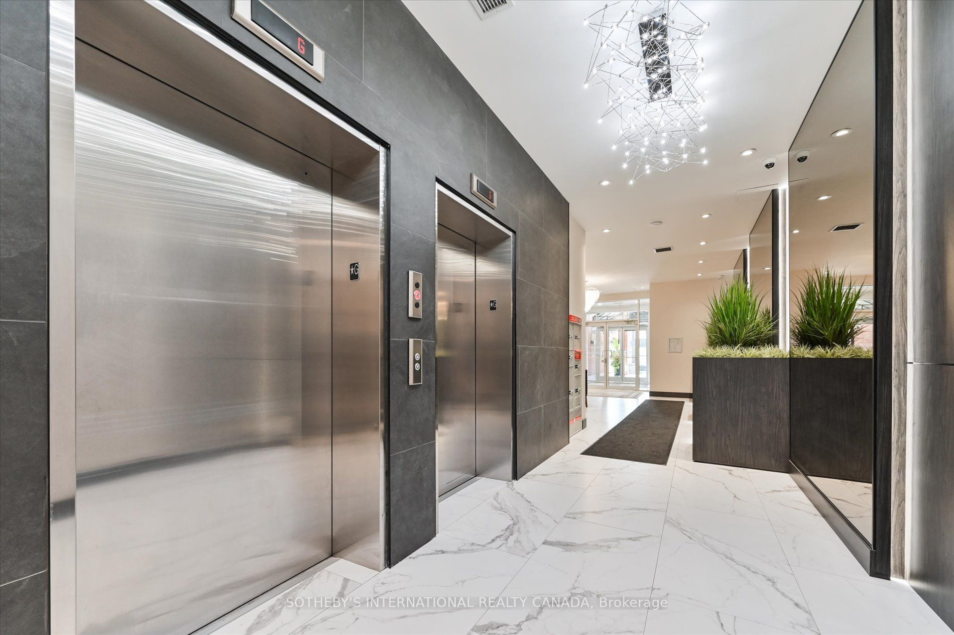 160 Woodbridge Avenue 409