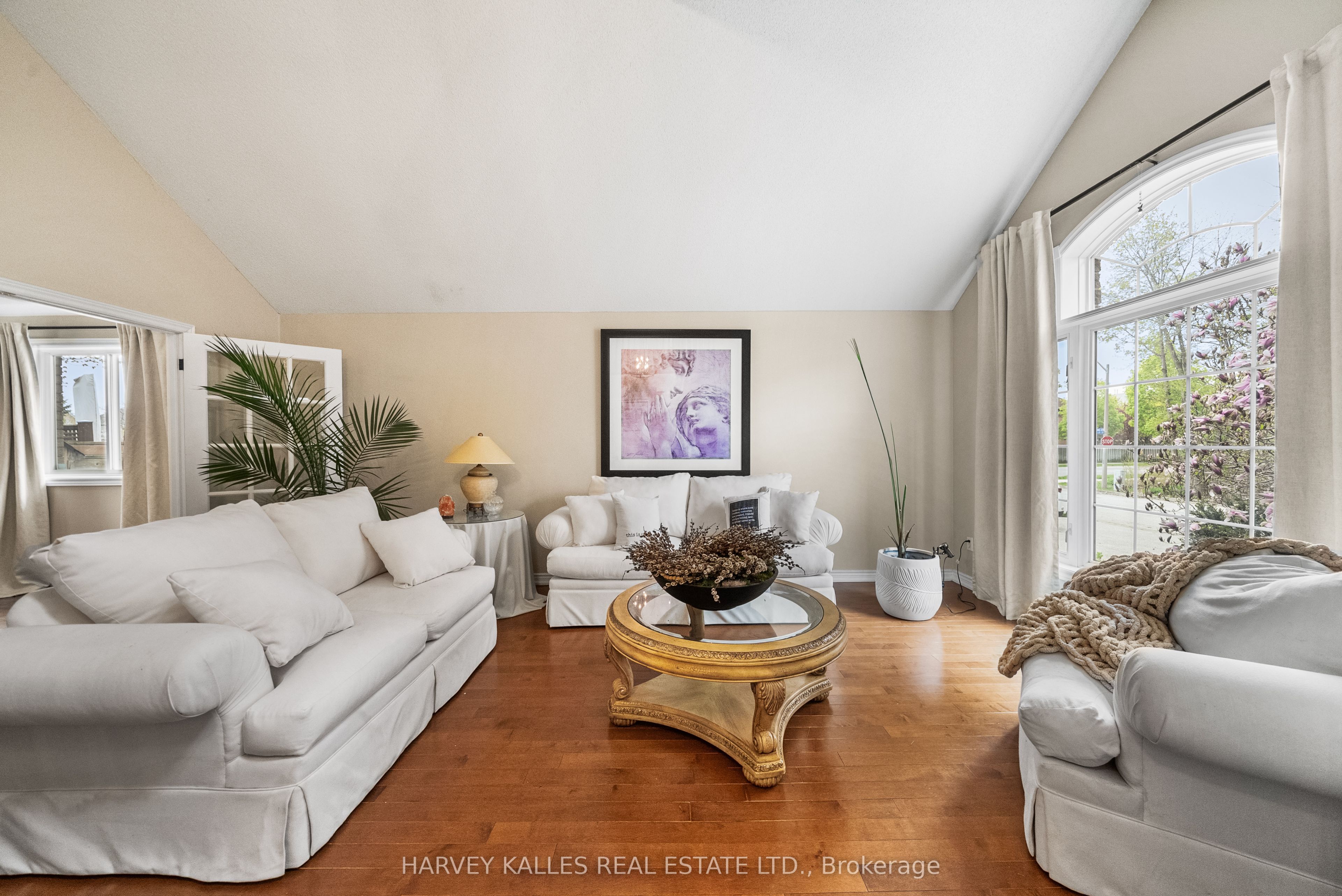 2139 Bushtrail Court