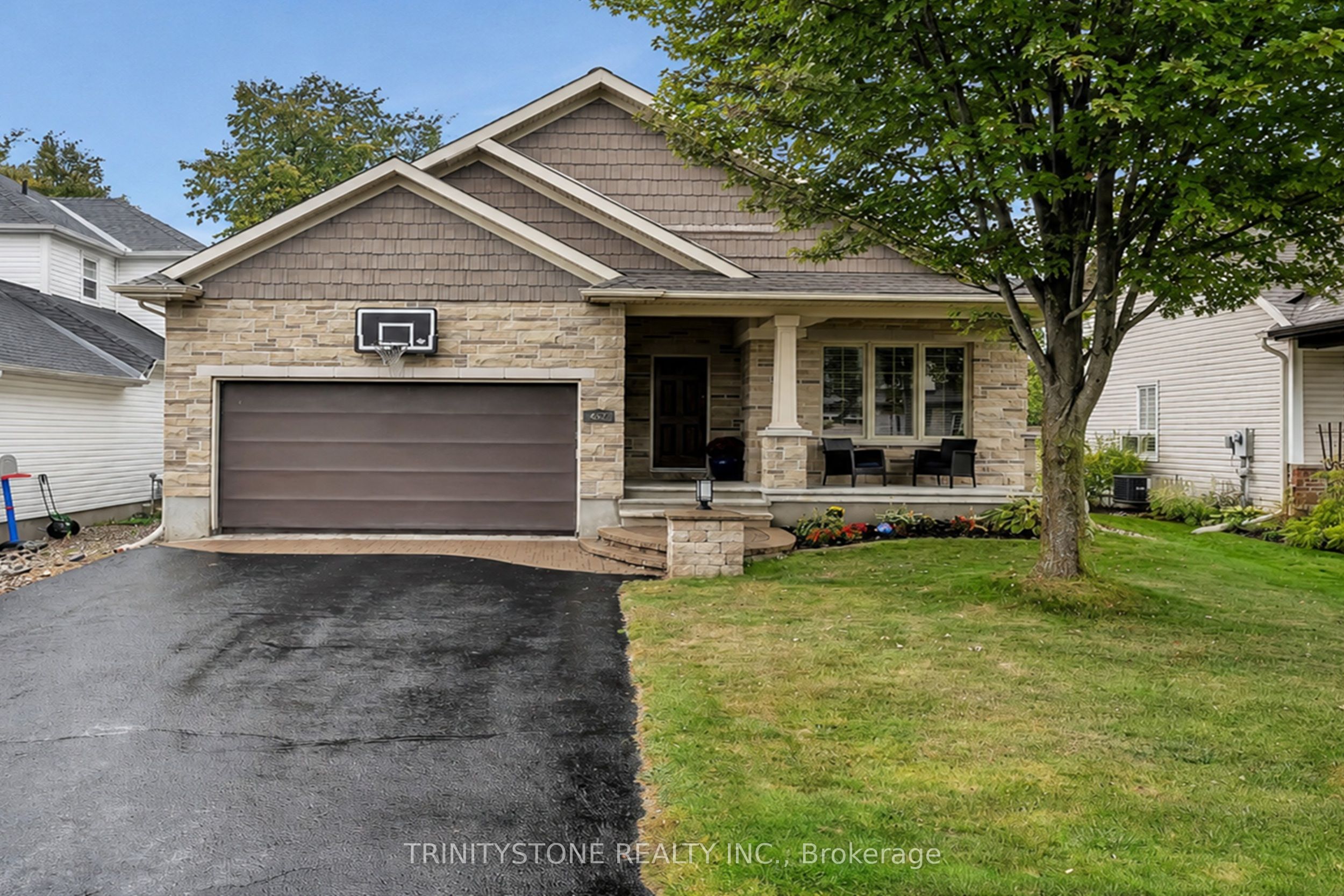 452 Landswood Way