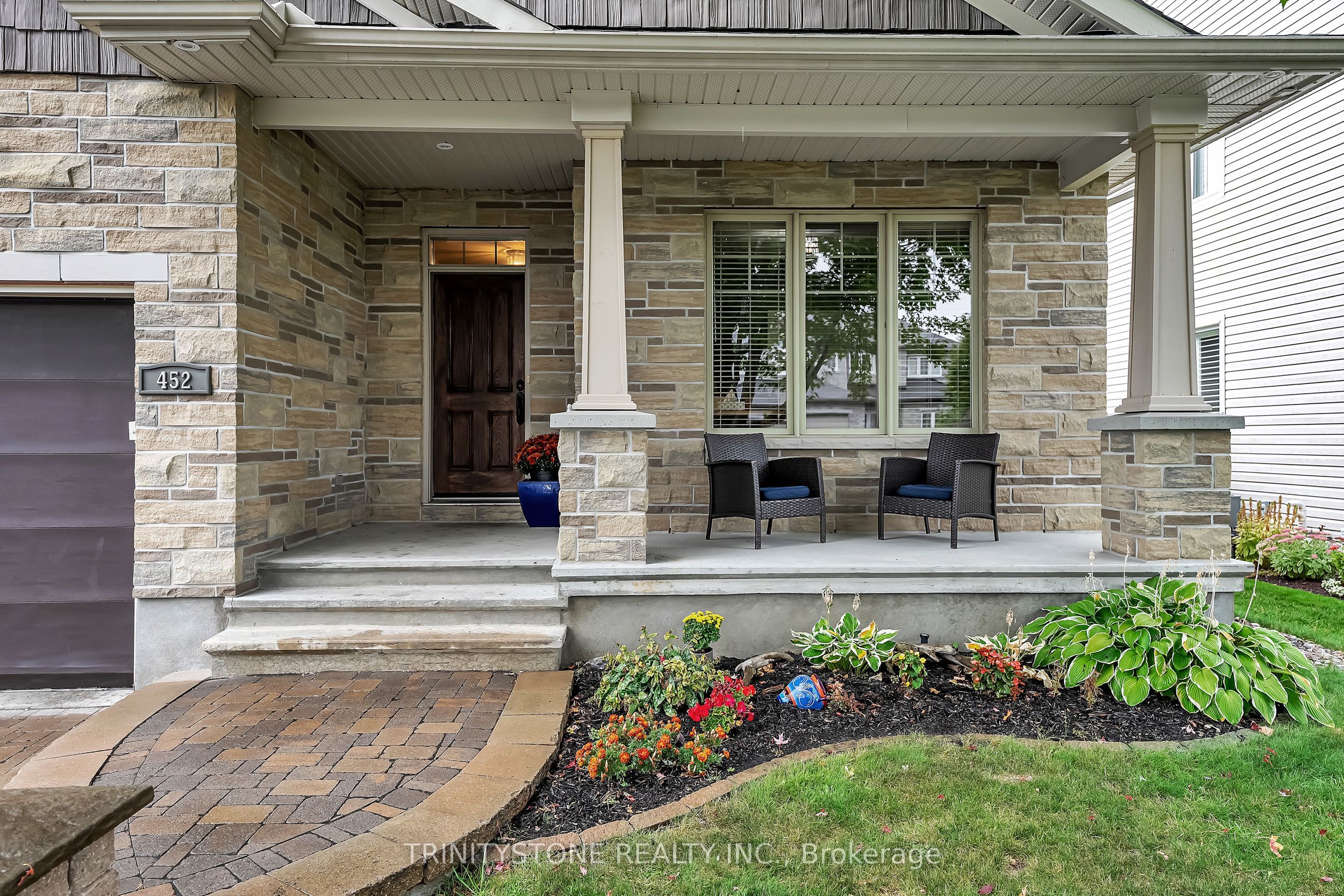 452 Landswood Way