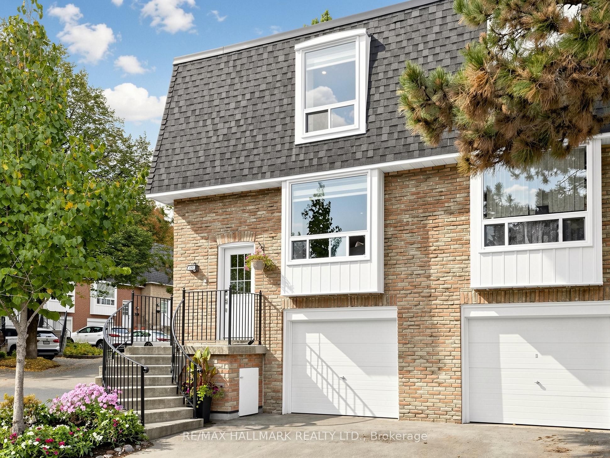 282 Royal Orchard Boulevard