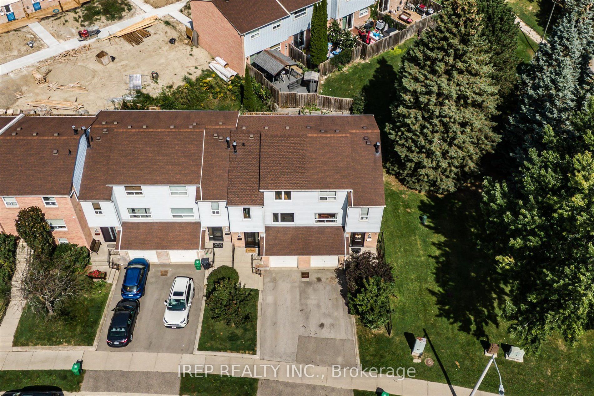 1055 Shawnmarr Road 43