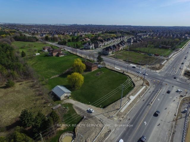 10973 Goreway Drive