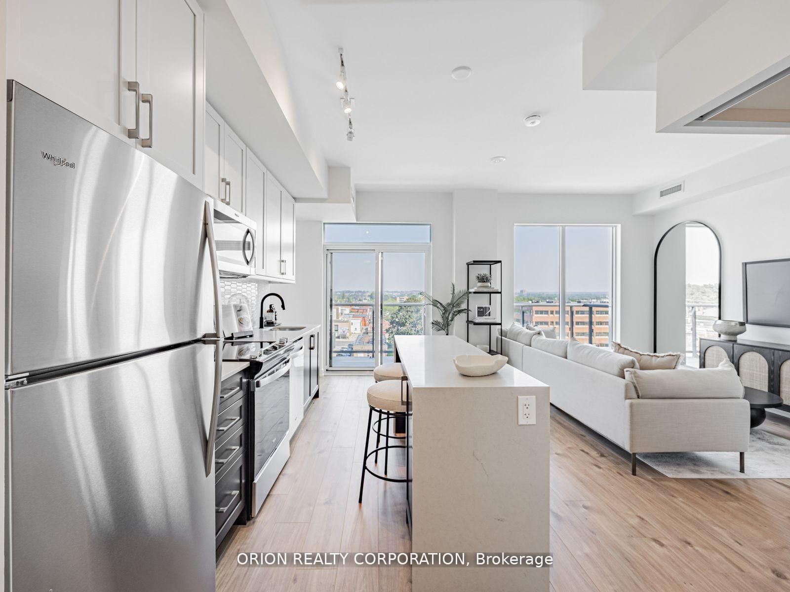 201 Brock Street S 517