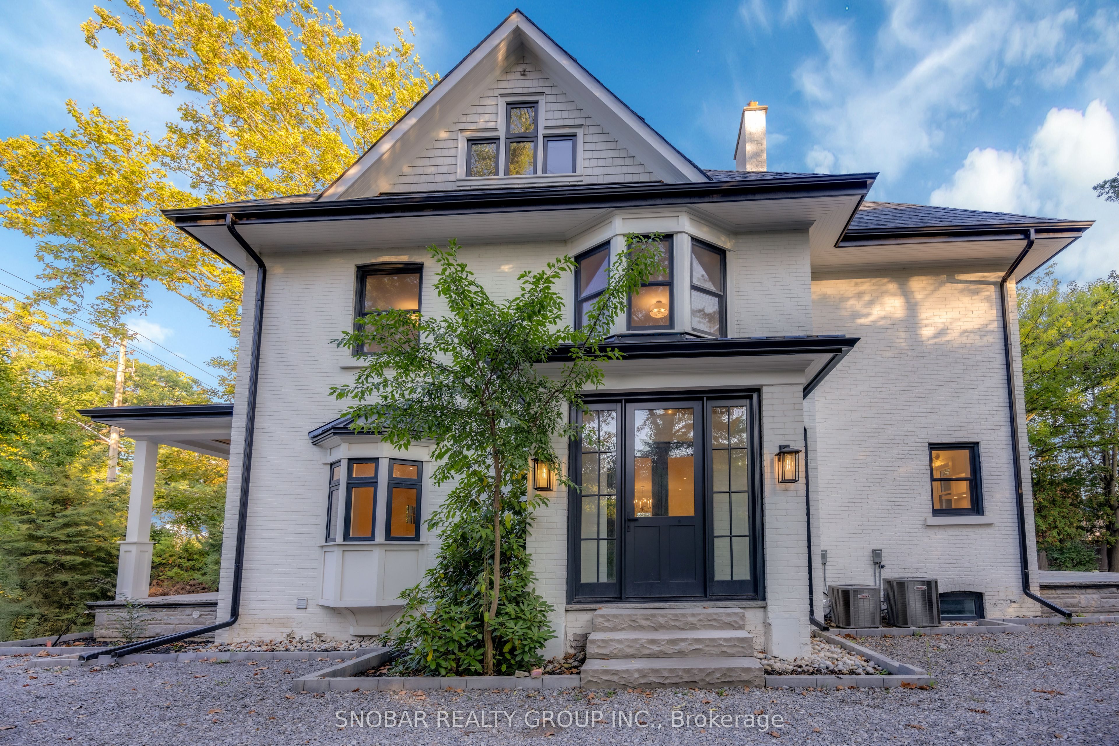 1160 Clarkson Road N