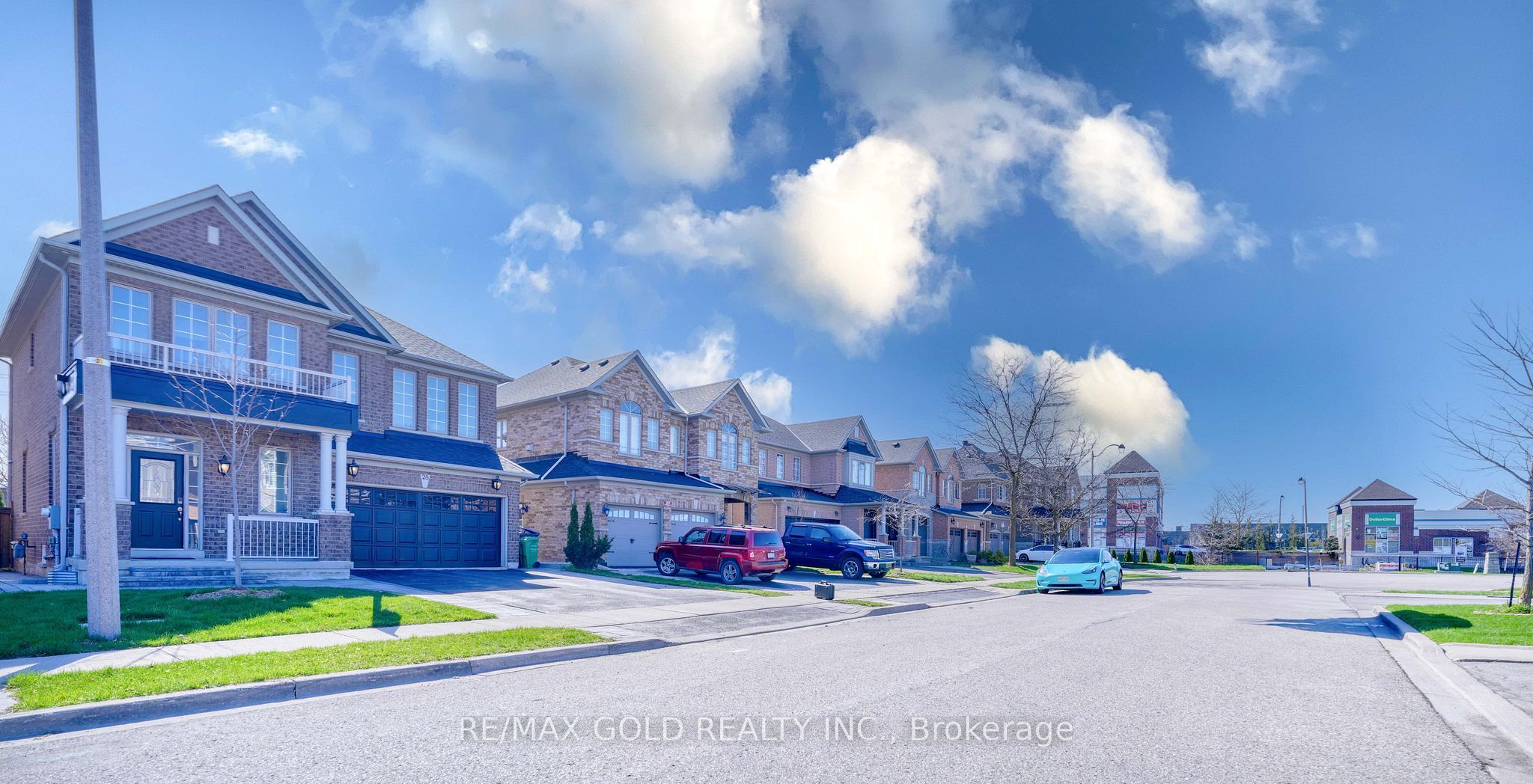 28 Prada Court