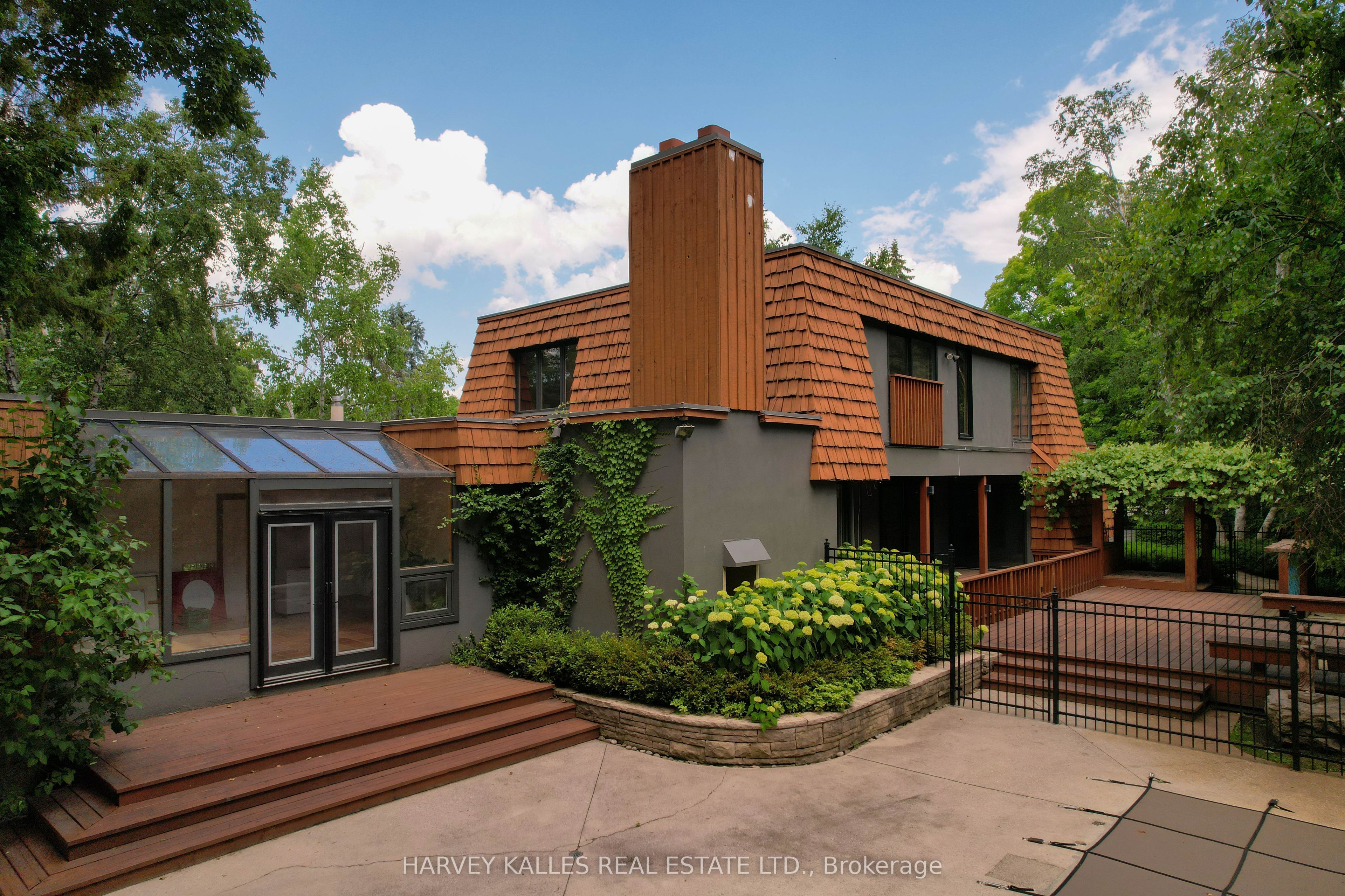 23 Royal Oak Drive