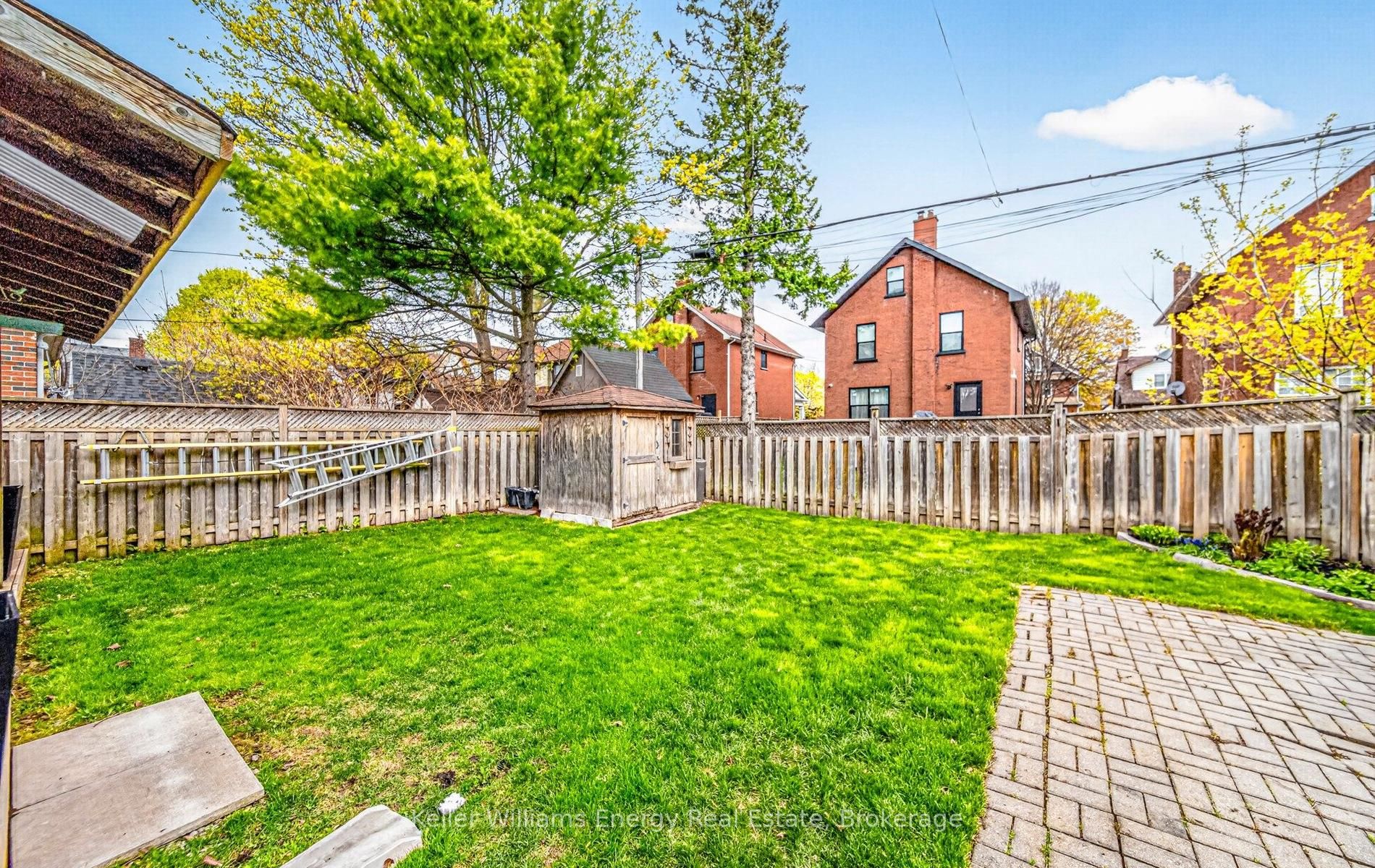 348 Bruce Street