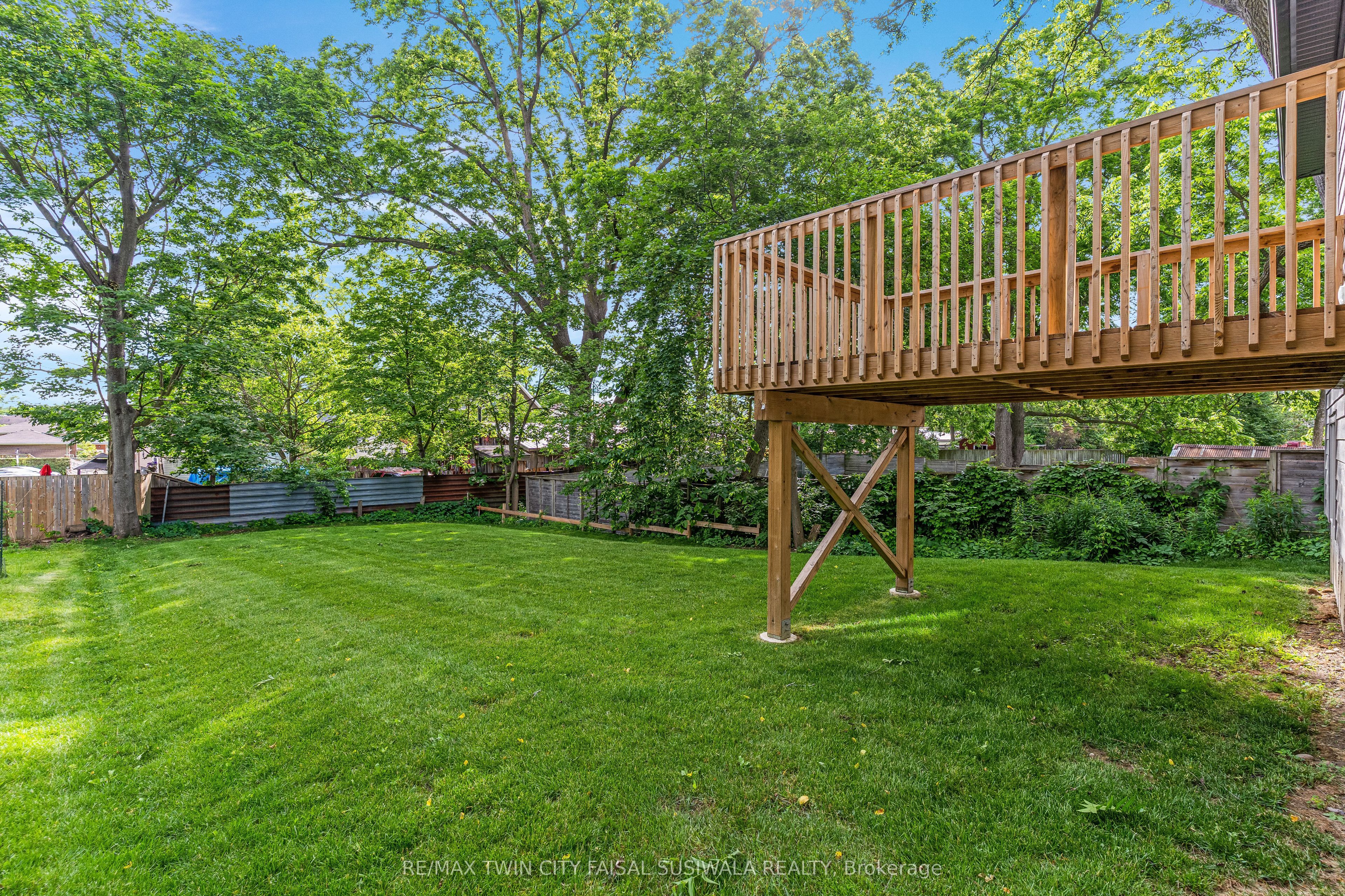 1188 QUEENSTON Road