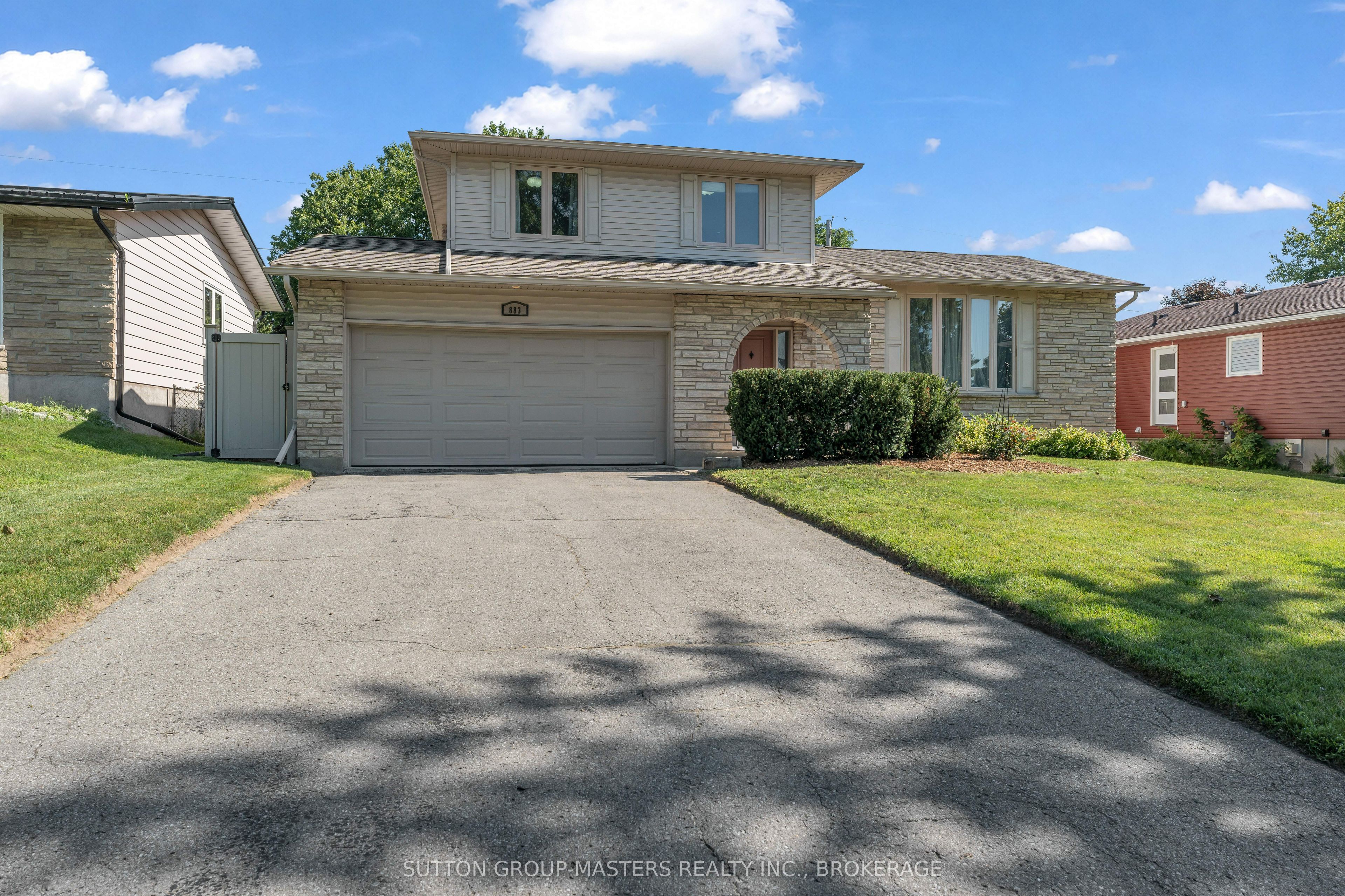 883 Ludgate Crescent
