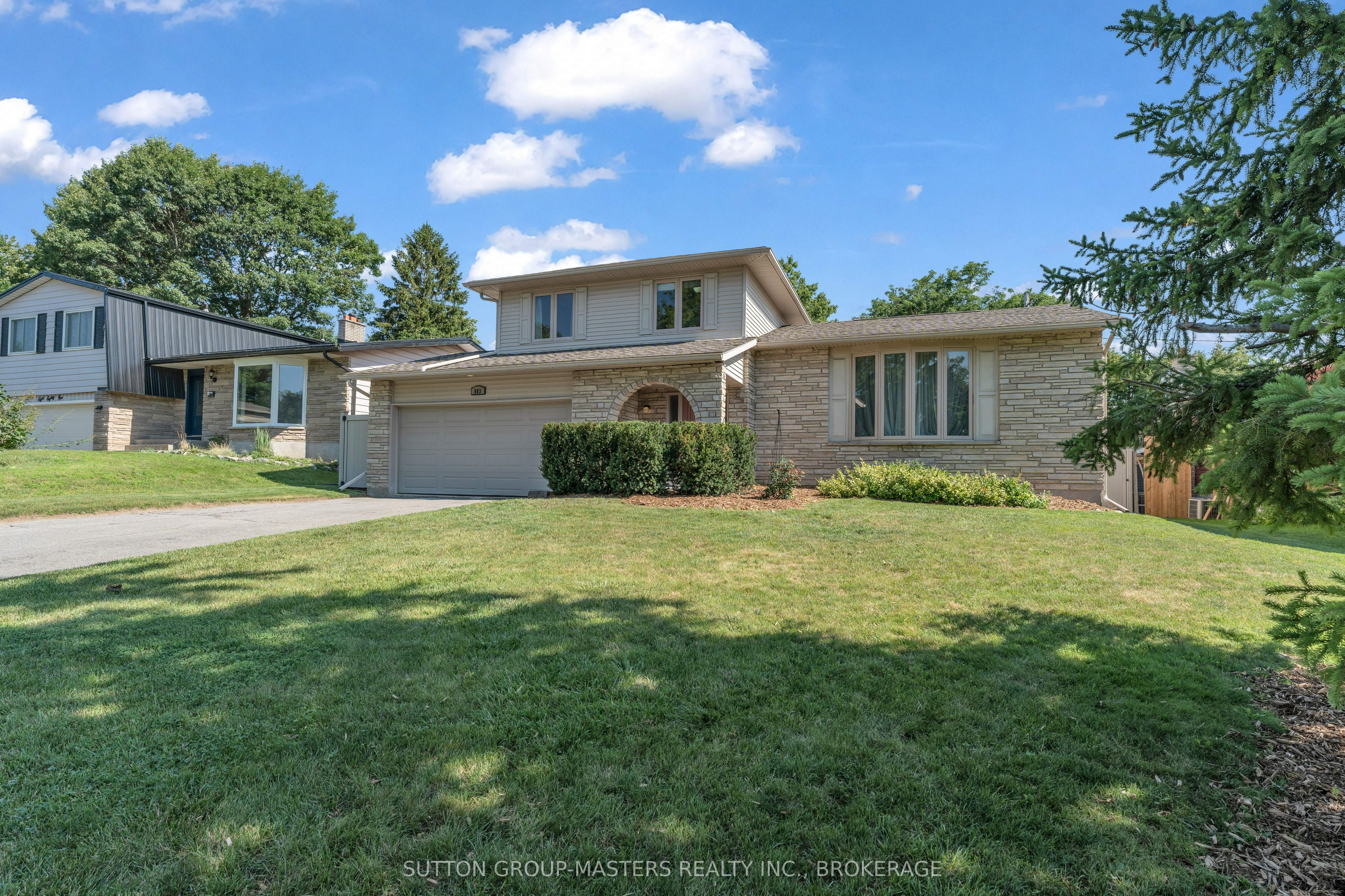 883 Ludgate Crescent