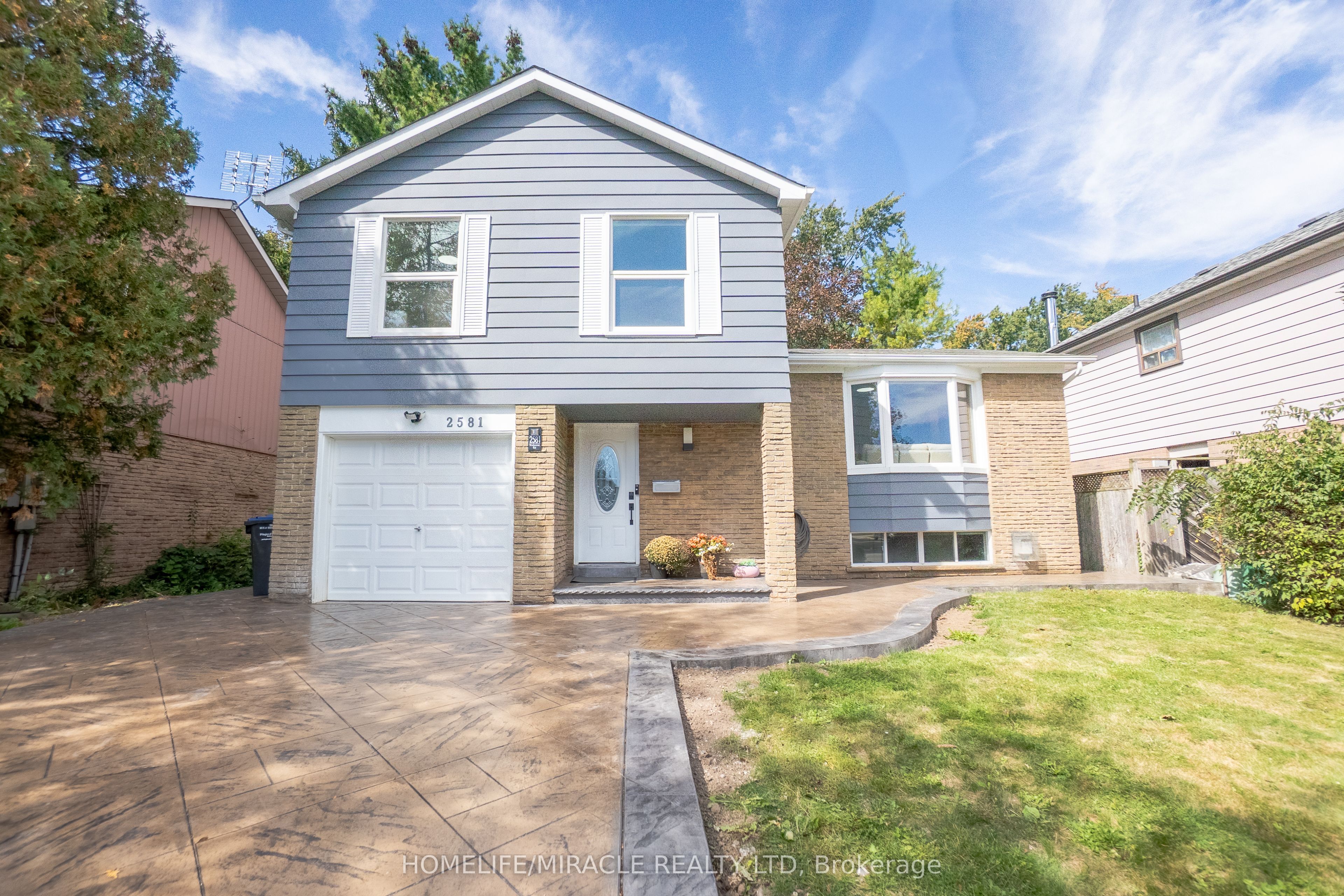 2581 Windjammer Road