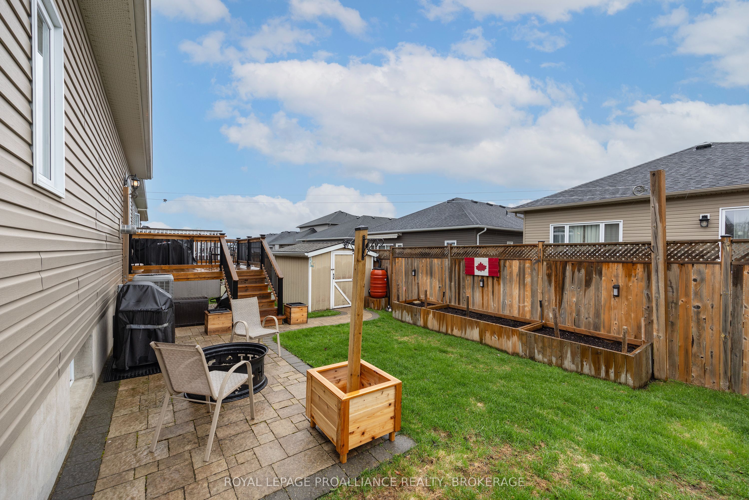 1224 Carfa Crescent