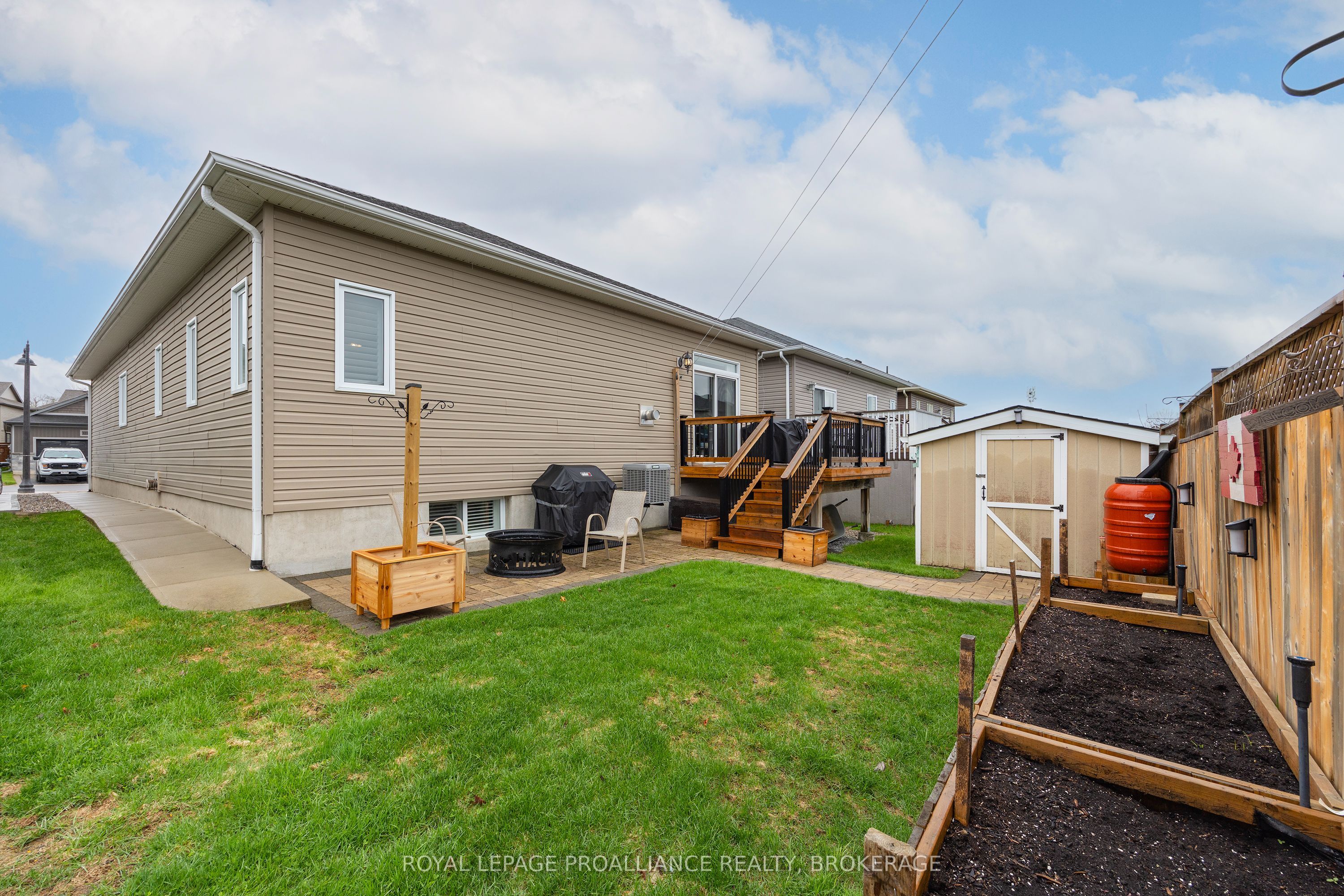 1224 Carfa Crescent