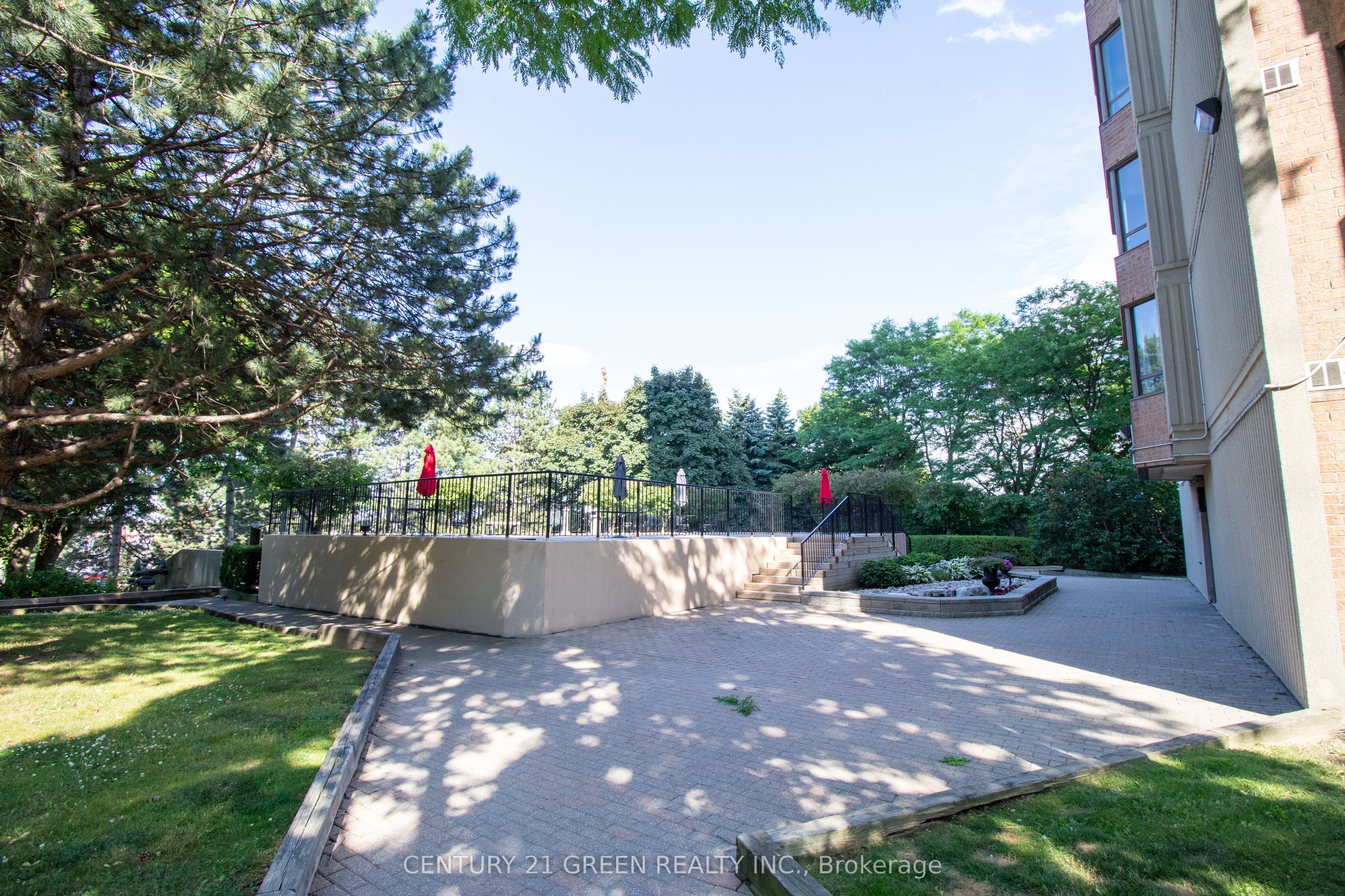 5 Lisa Street 706