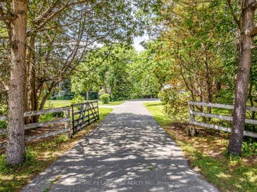 2654 Doane Road East Gwillimbury ON L0G 1R0