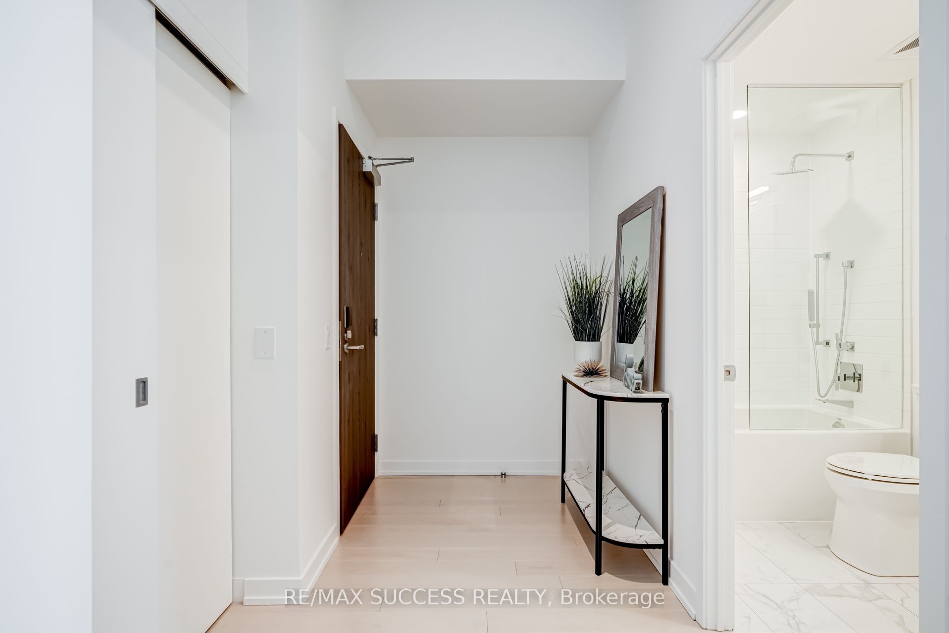 20 Lombard Street UPH05
