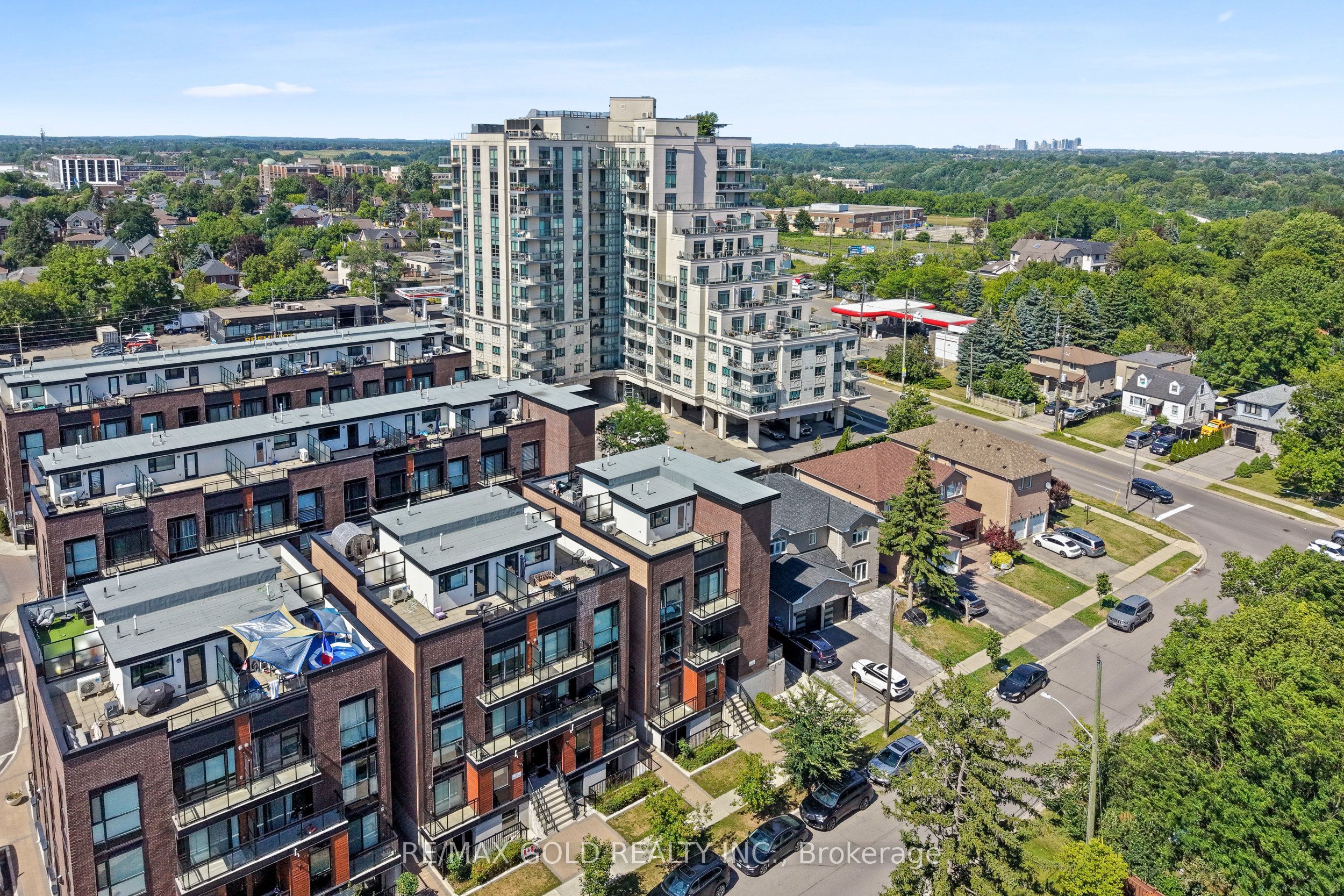 18 Coles Avenue 602