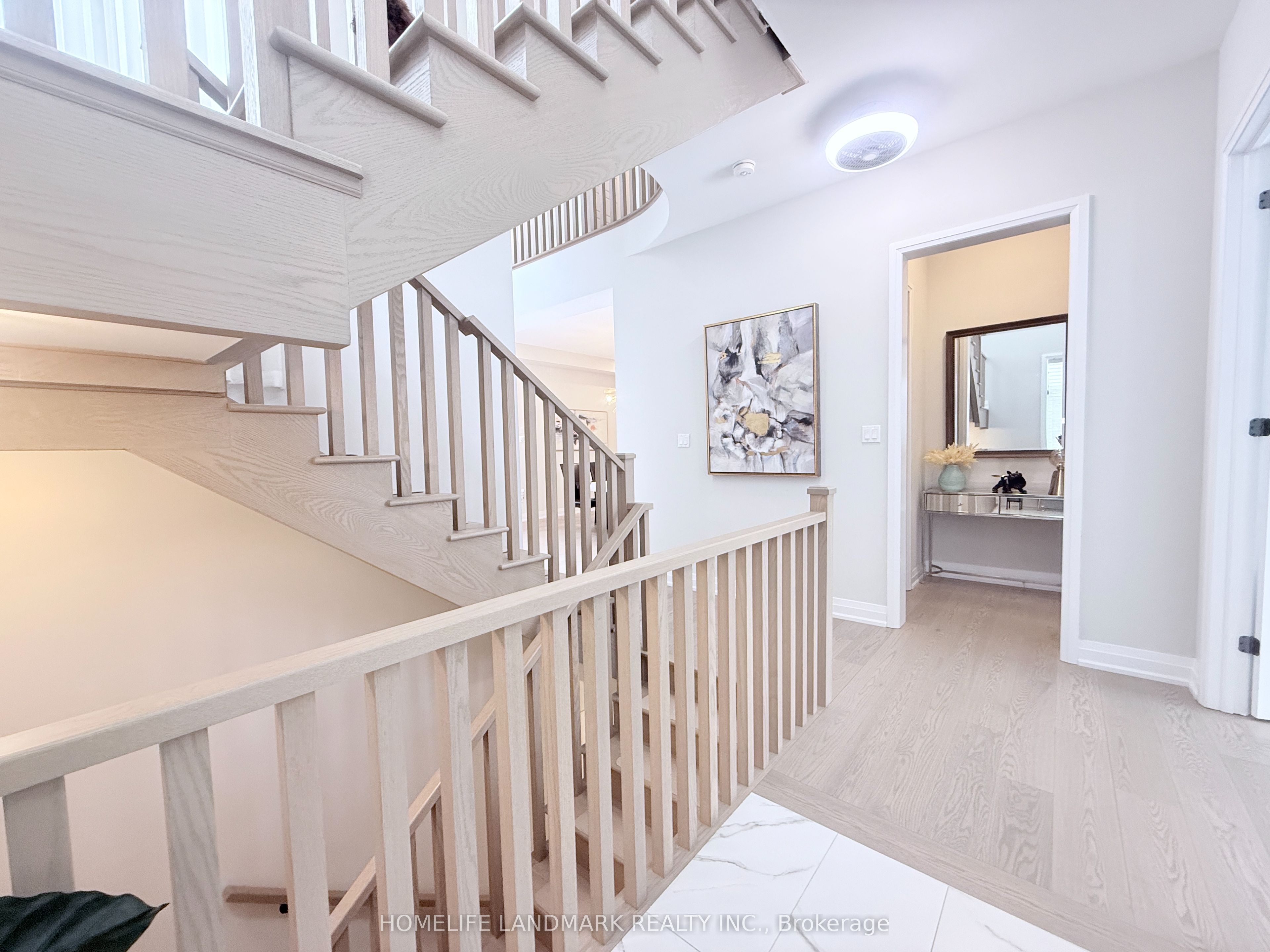 37 Wallace Merchant Court