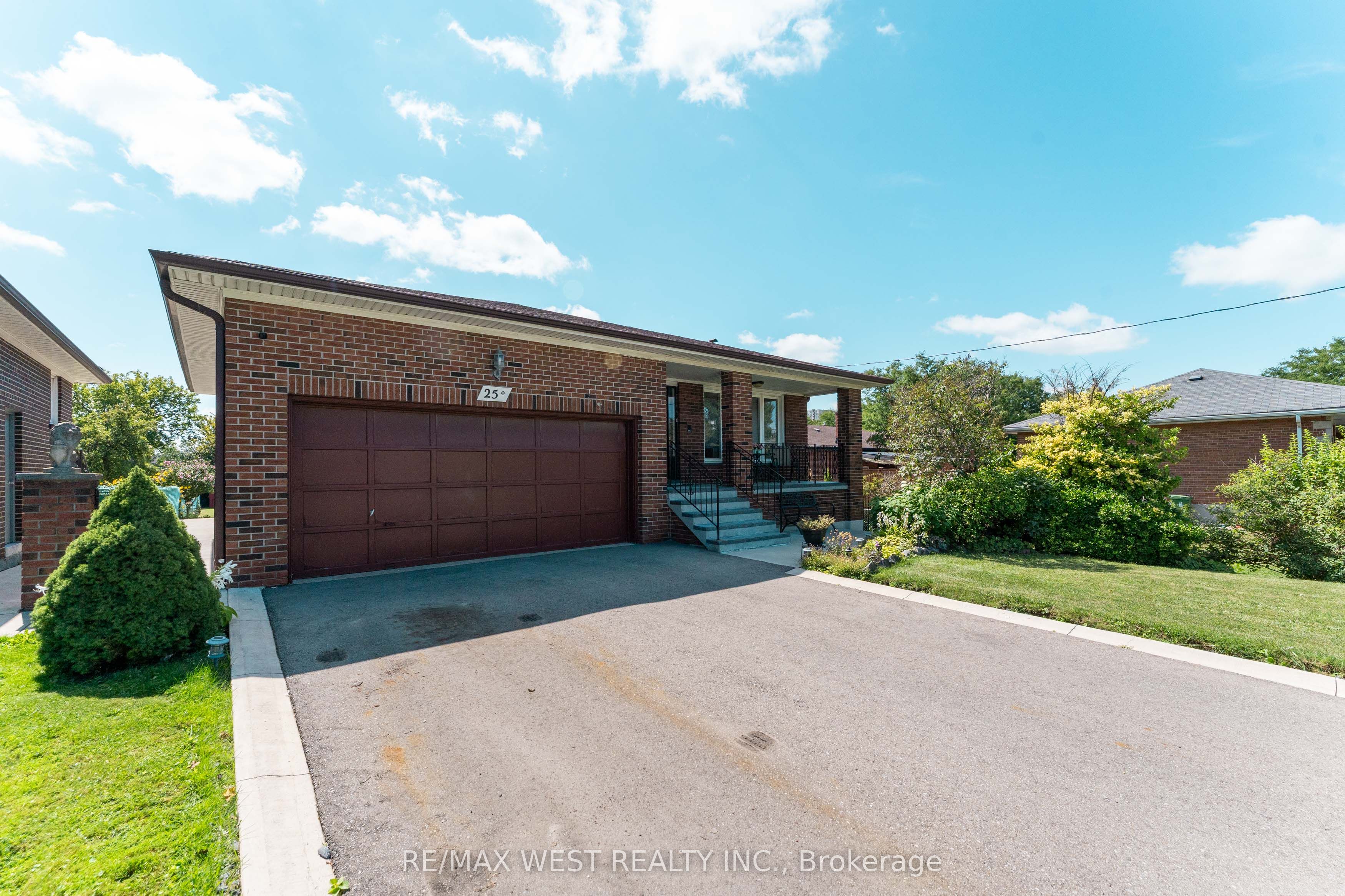 25A St Andrews Boulevard