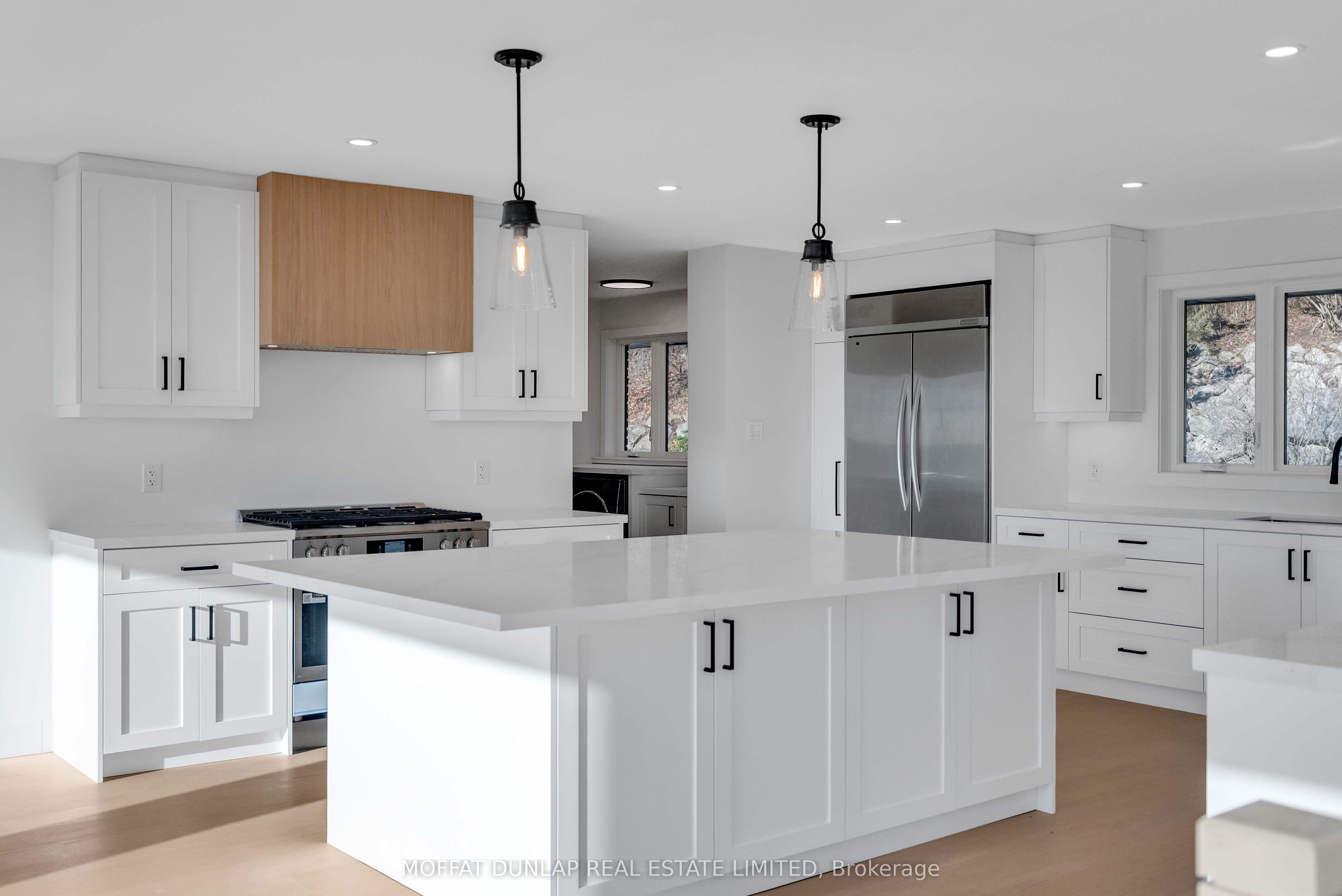 7139 Appleby Line N/A N