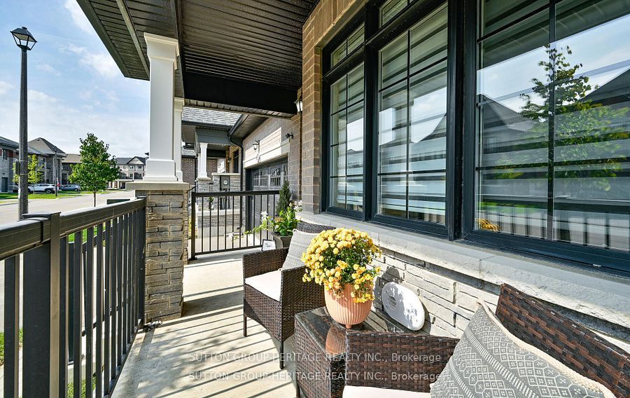 25 Ballinger Way
