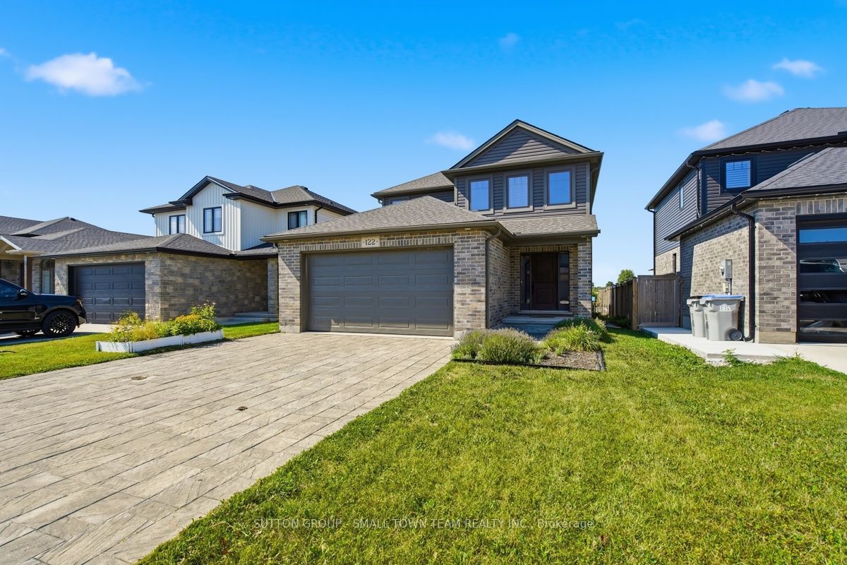 122 Gilmour Drive