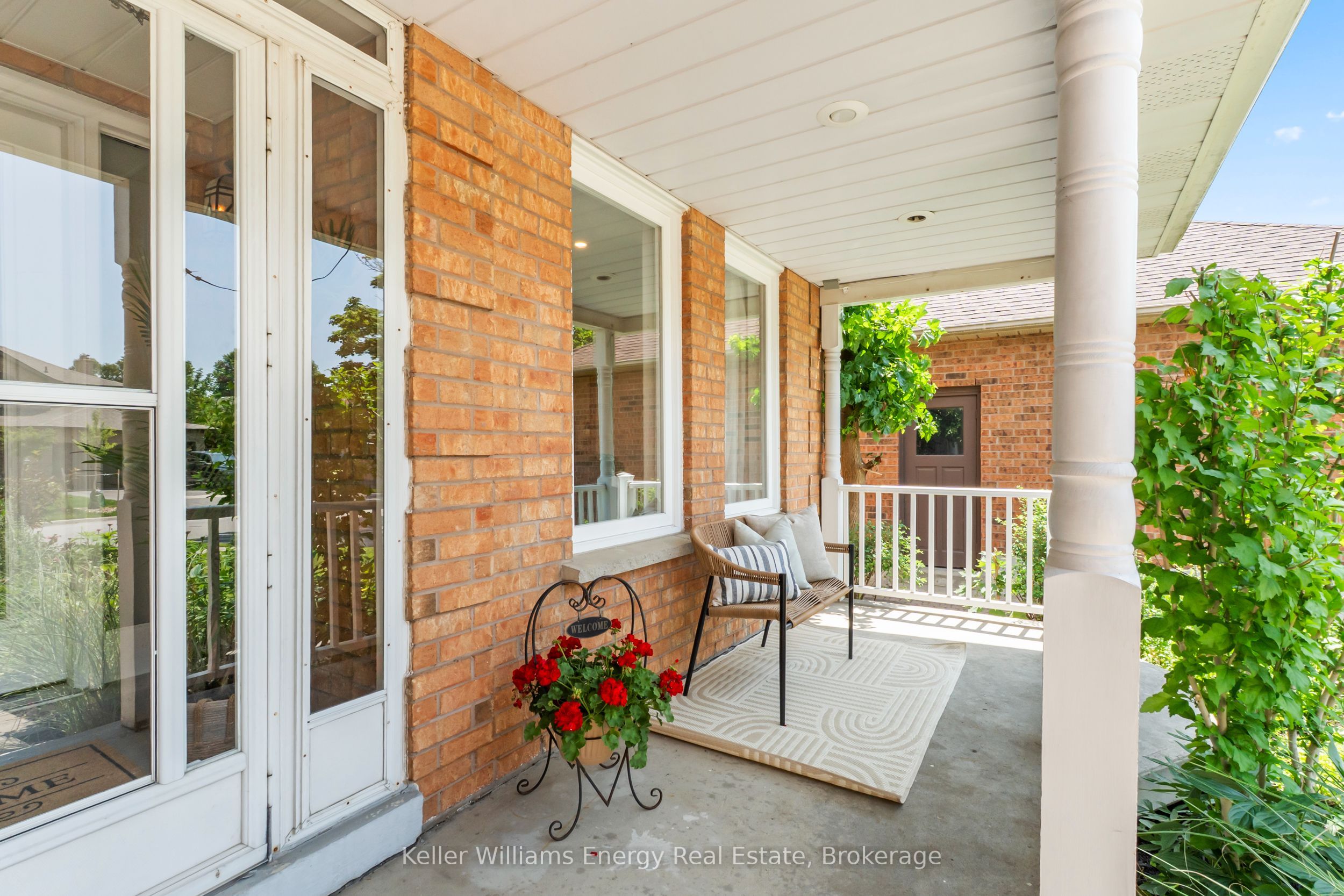 35 William Stephenson Drive