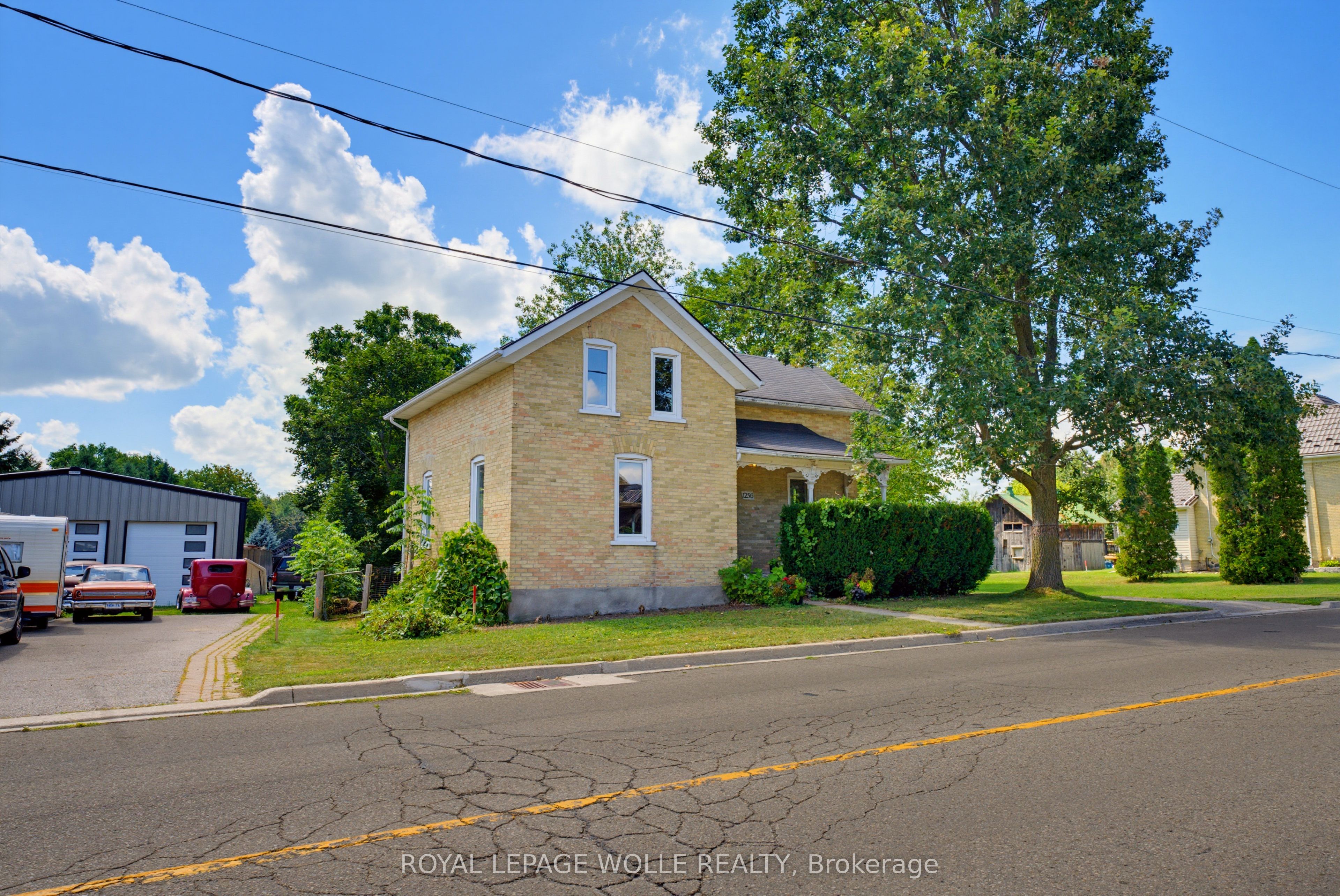 1256 Maryhill Road