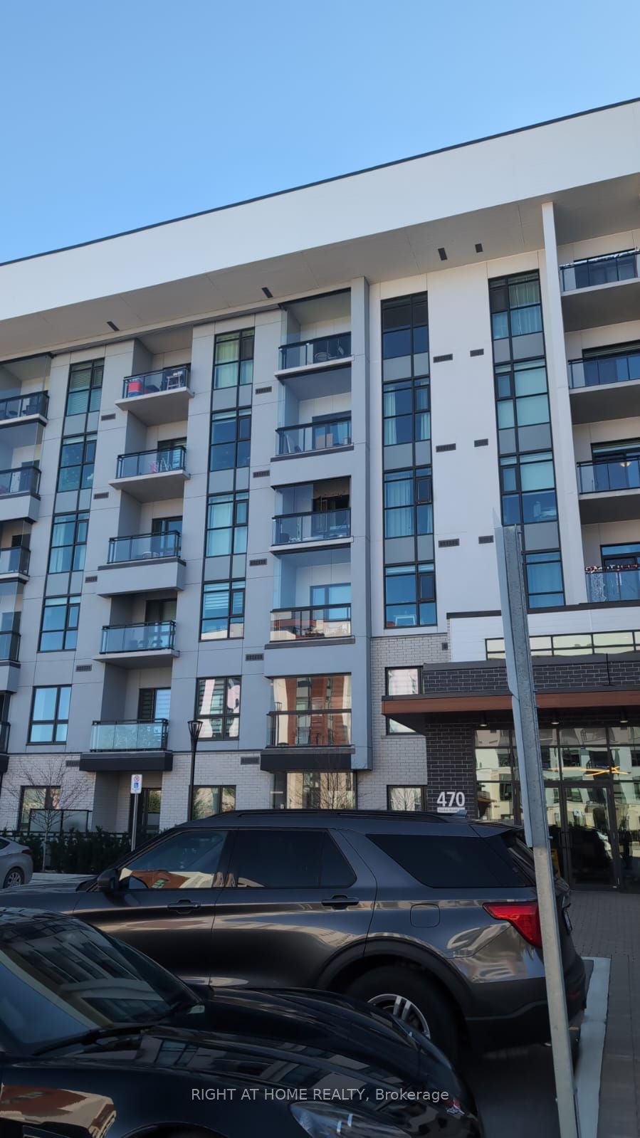 470 Gordon Krantz Avenue 205