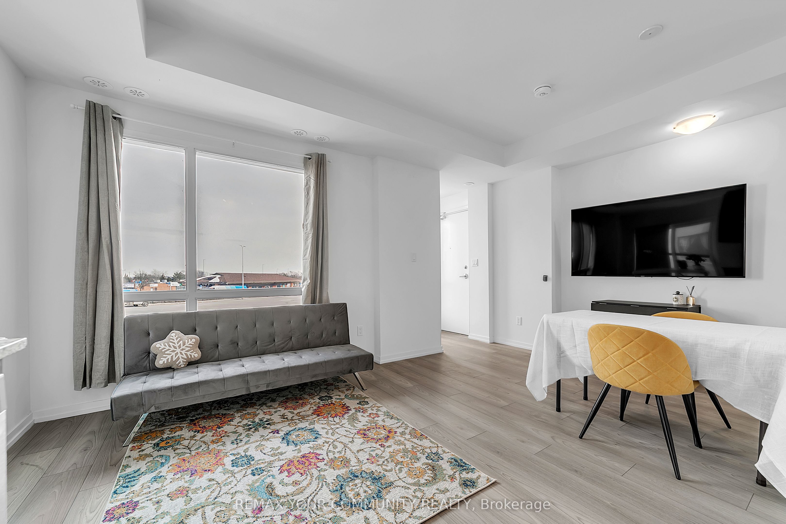 2-20 Lytham Green Circle 191