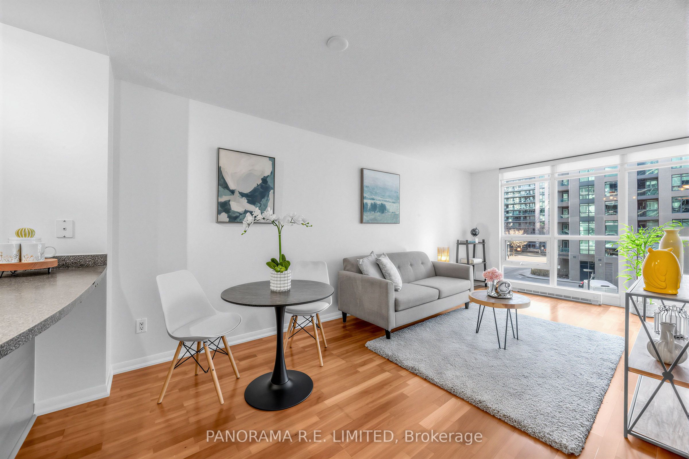 231 Fort York Boulevard 306