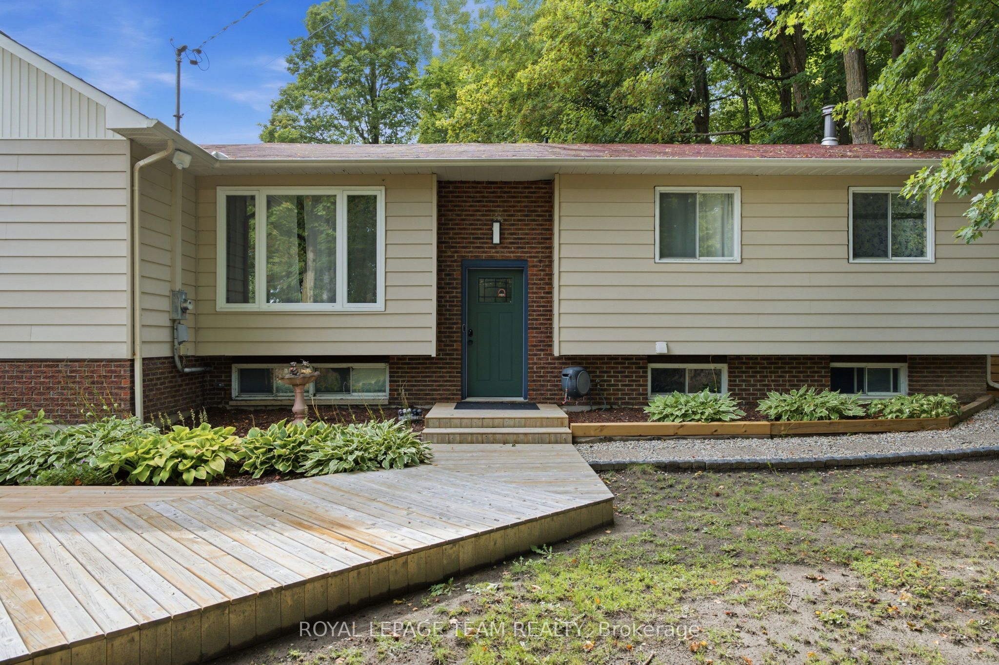 6388 Third Line Road