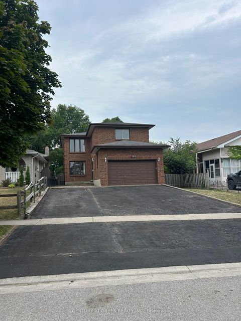 719 Keates Avenue Oshawa ON L1H 7Y3