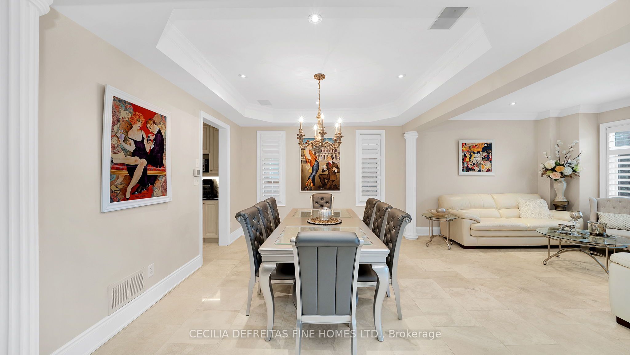 328 St. Urbain Drive