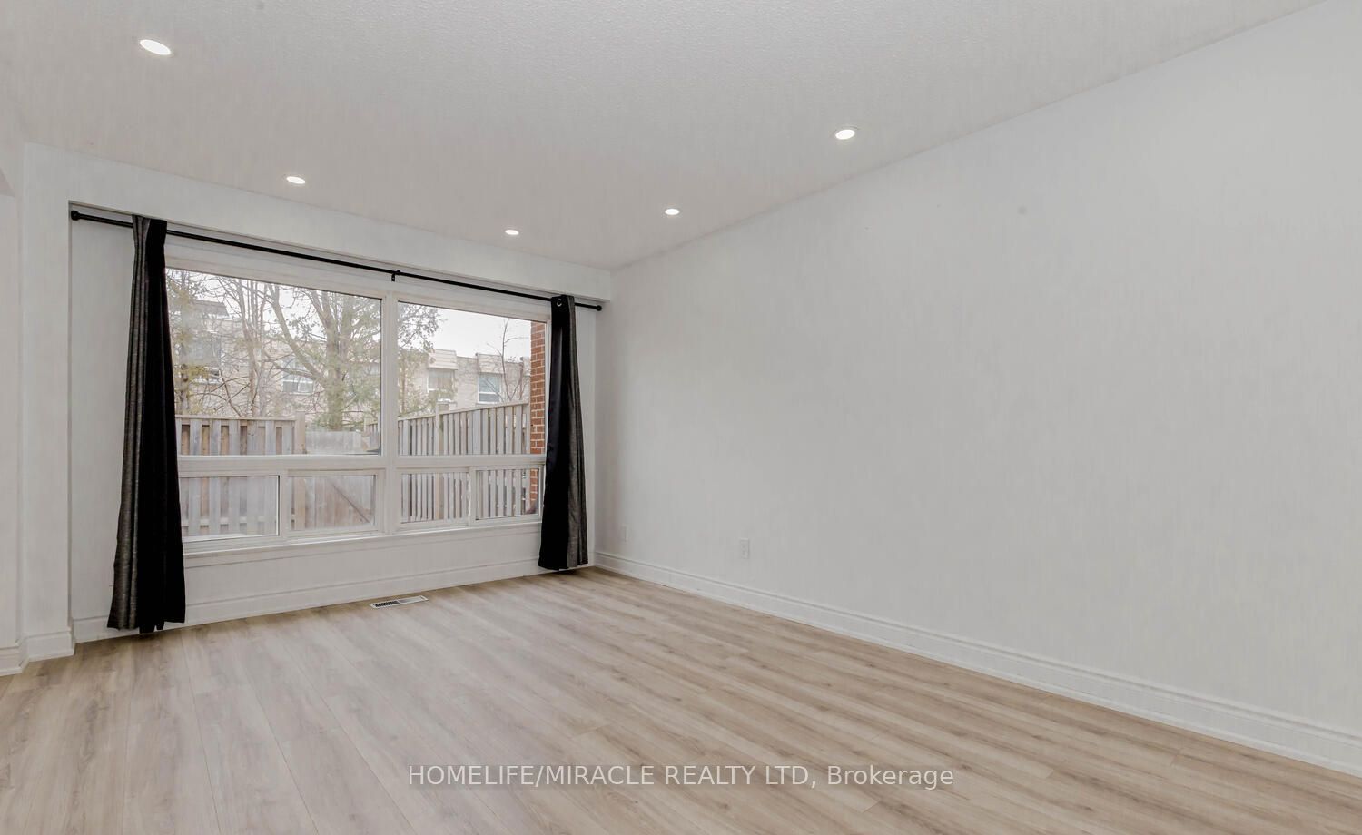 7500 Goreway Drive 56