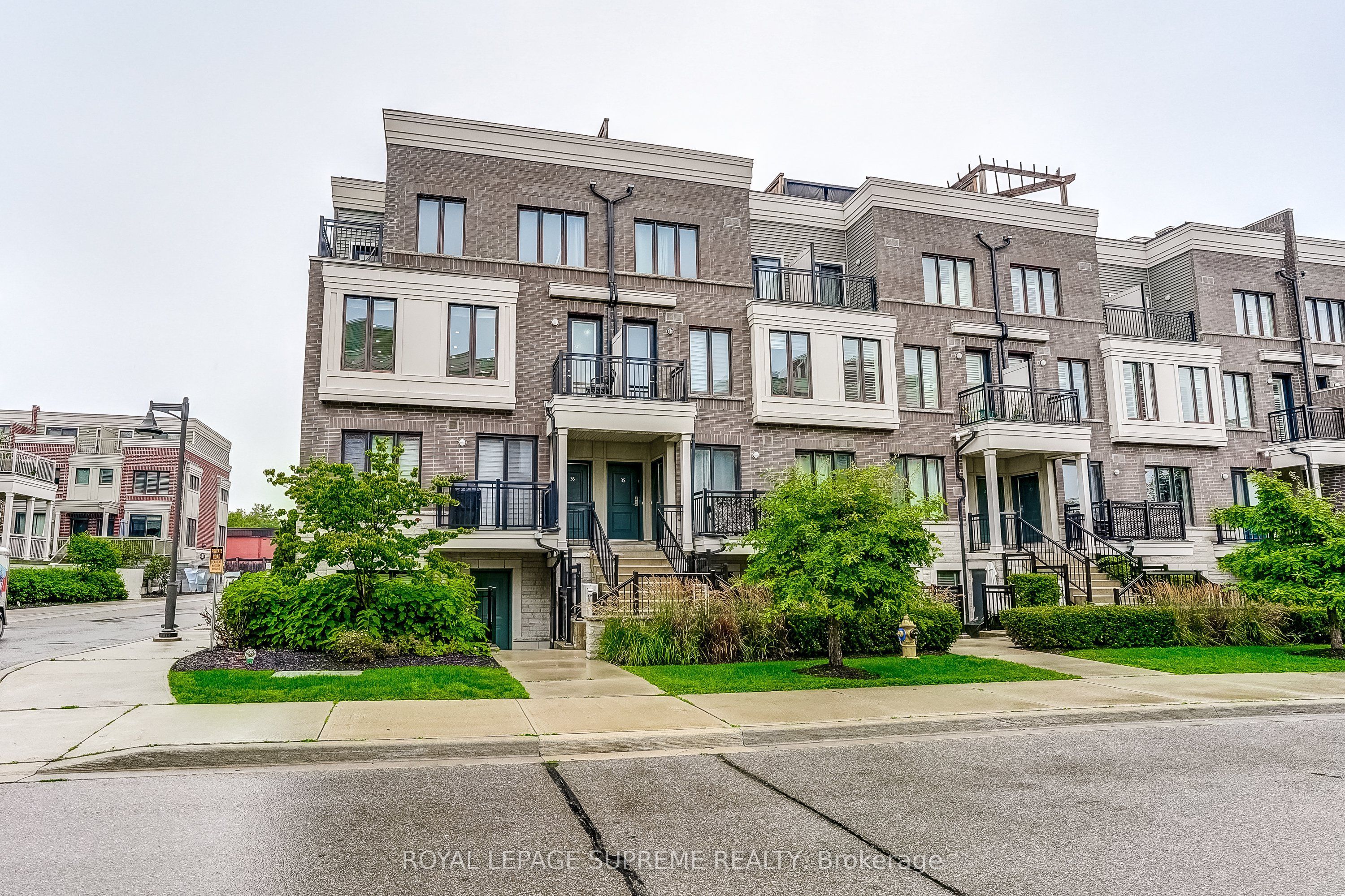 70 Eastwood Park Garden 36