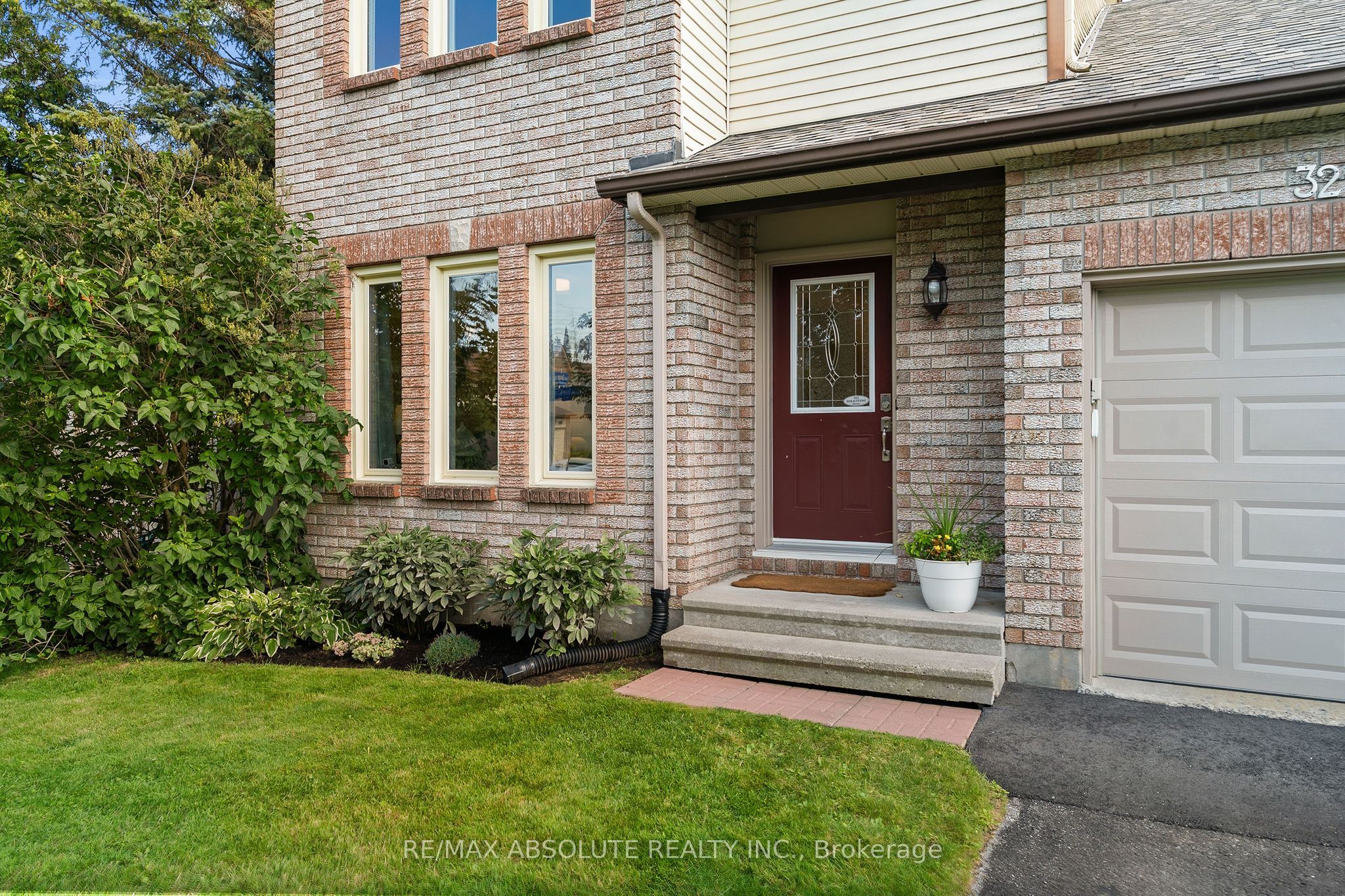 32 Greer Street