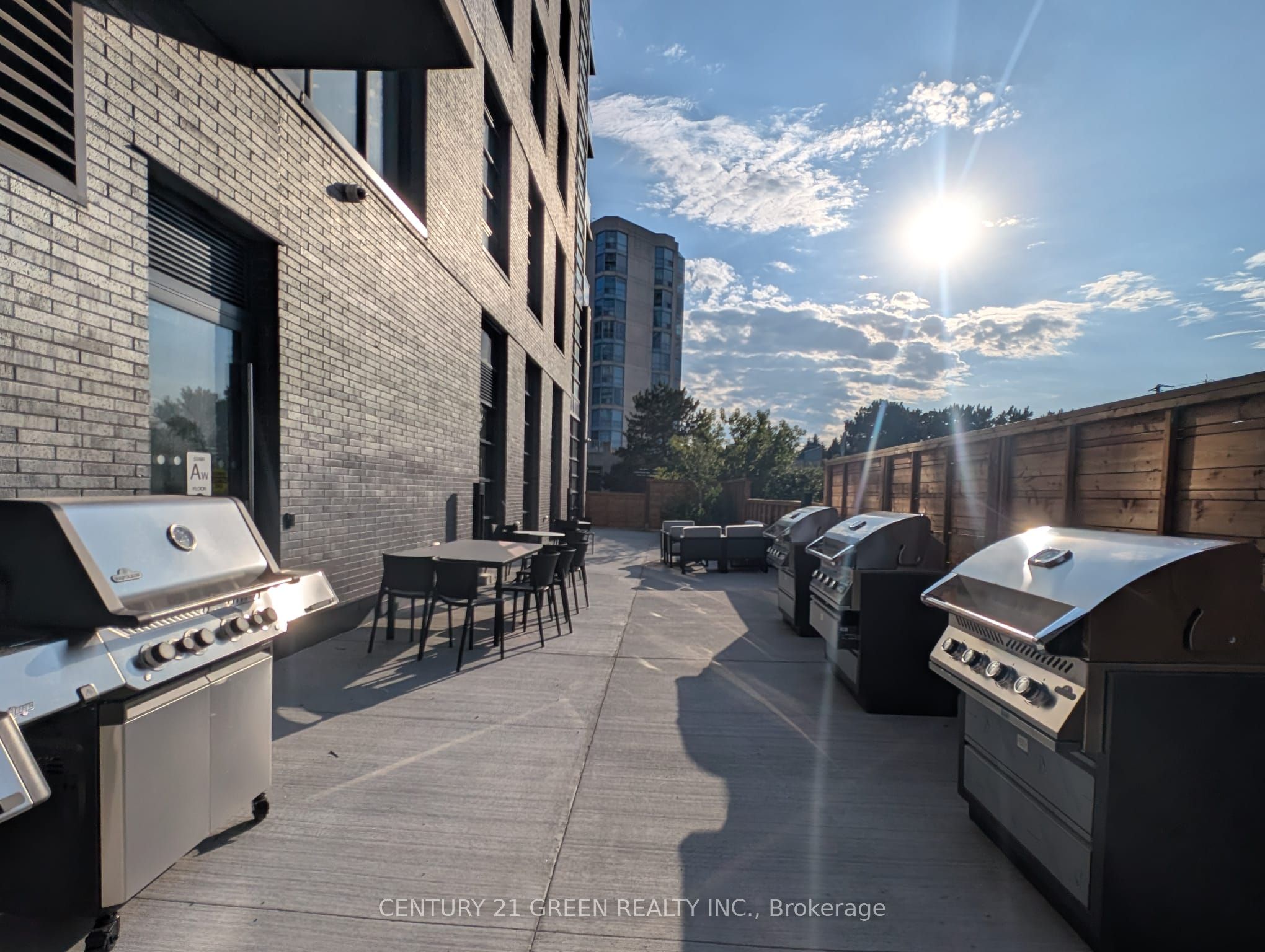 1612 Charles Street 323C