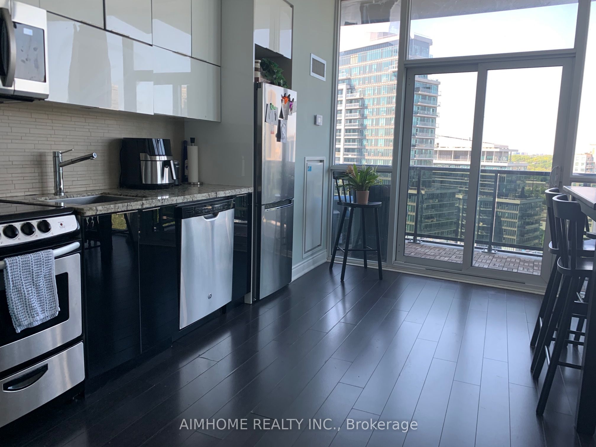 80 Marine Parade Drive 1601