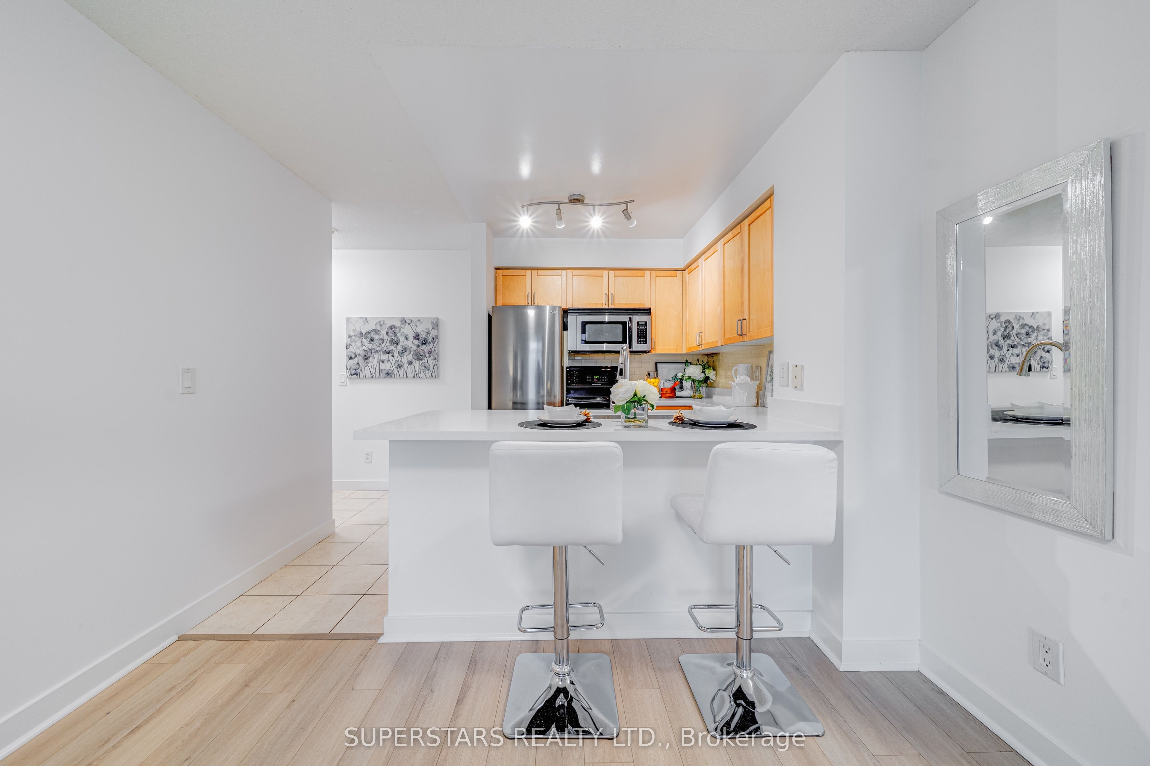 50 Lynn Williams Street 506