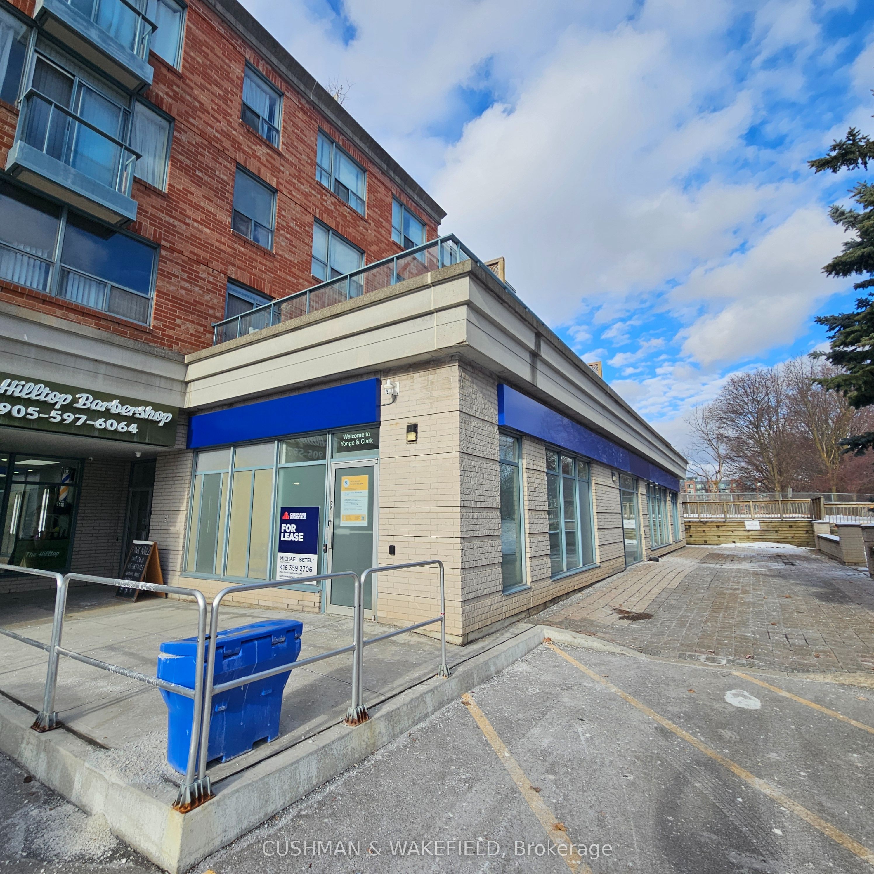 7398 Yonge Street